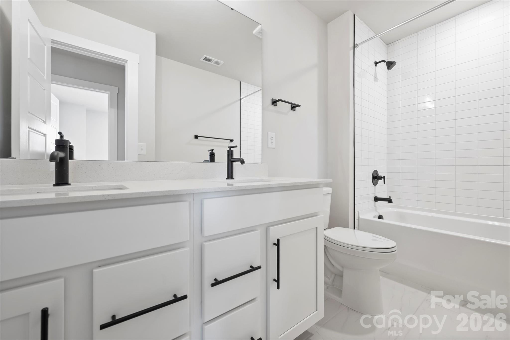 8006 Sansom Circle — Charlotte