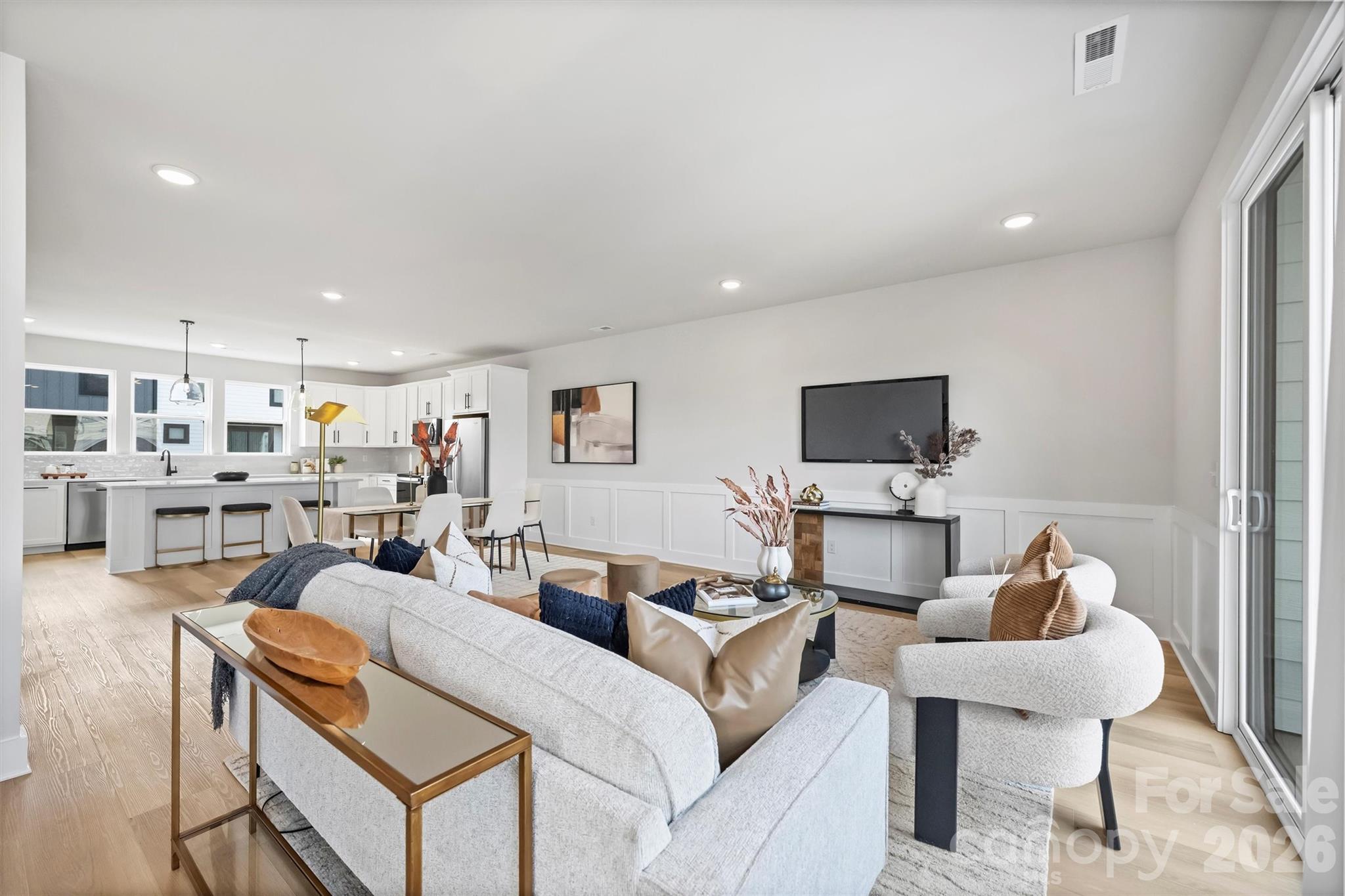 8006 Sansom Circle — Charlotte