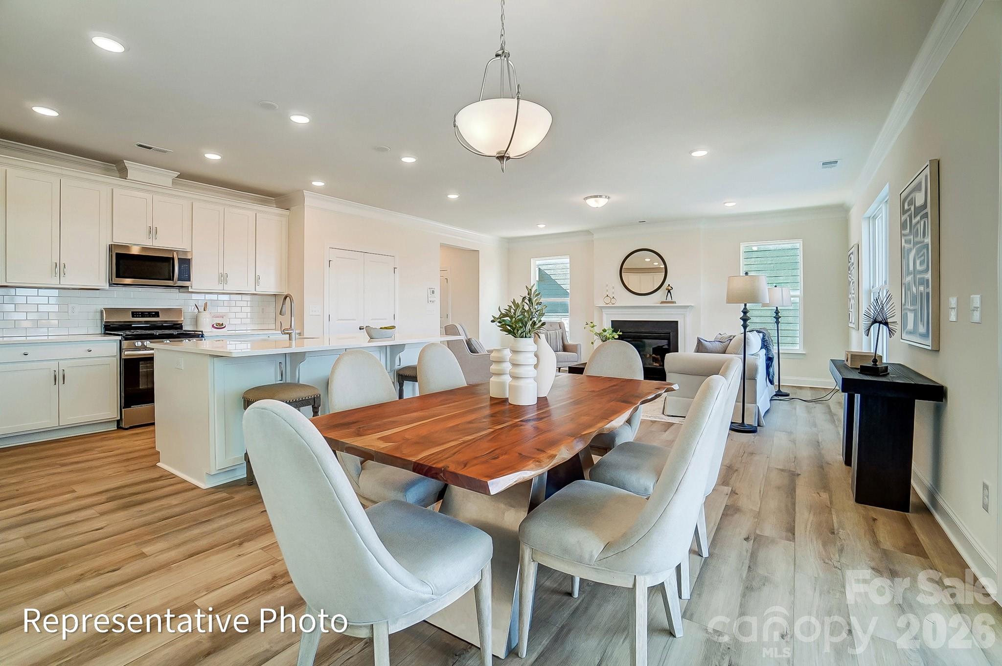 2809 Ashton Park Lane — Monroe