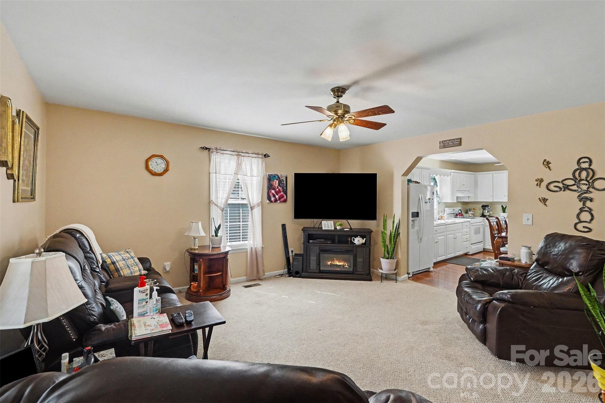 300 S Broome Street — Waxhaw