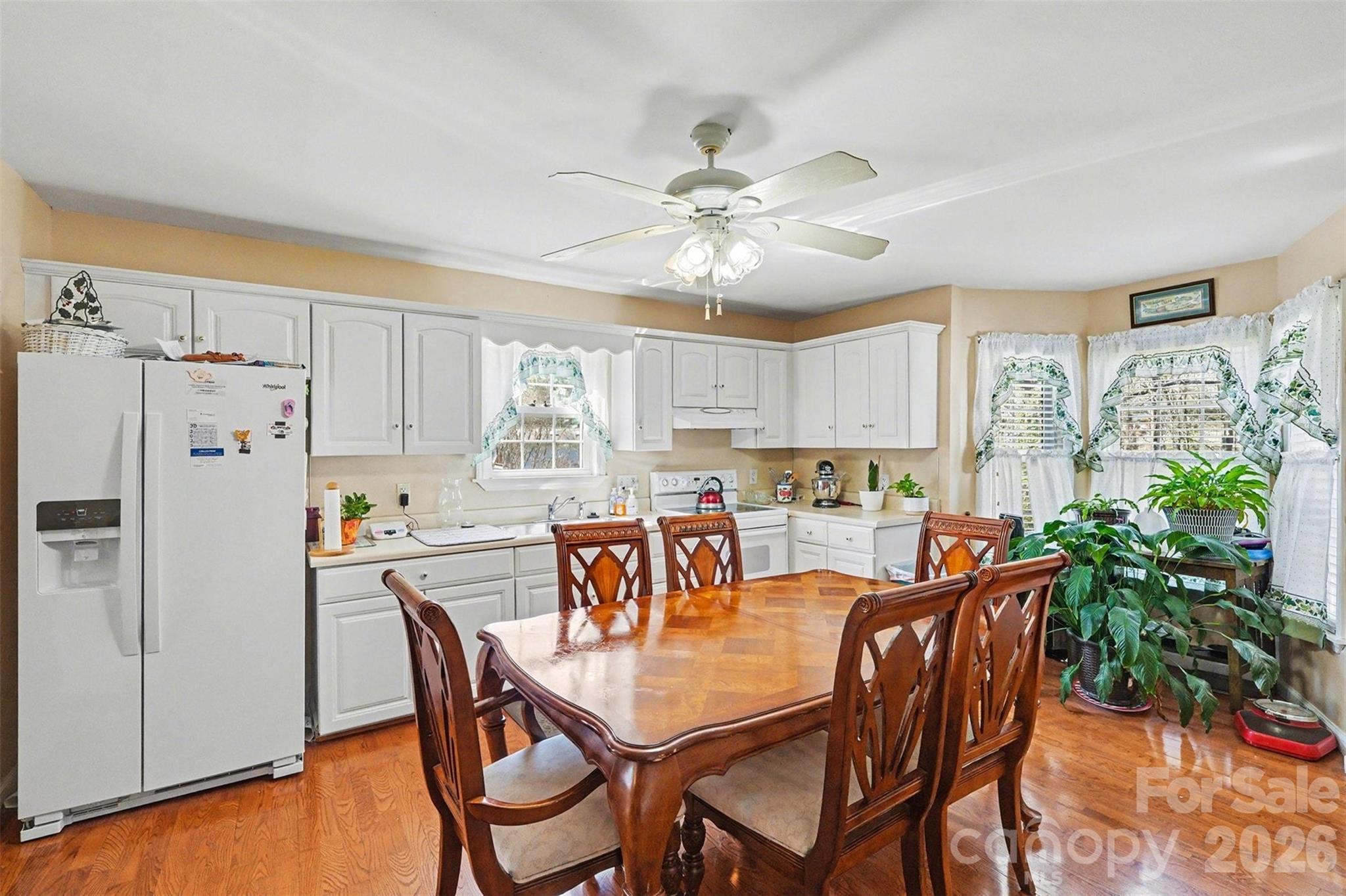 300 S Broome Street — Waxhaw