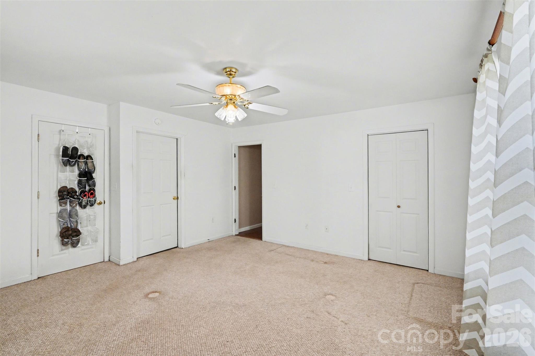 300 S Broome Street — Waxhaw