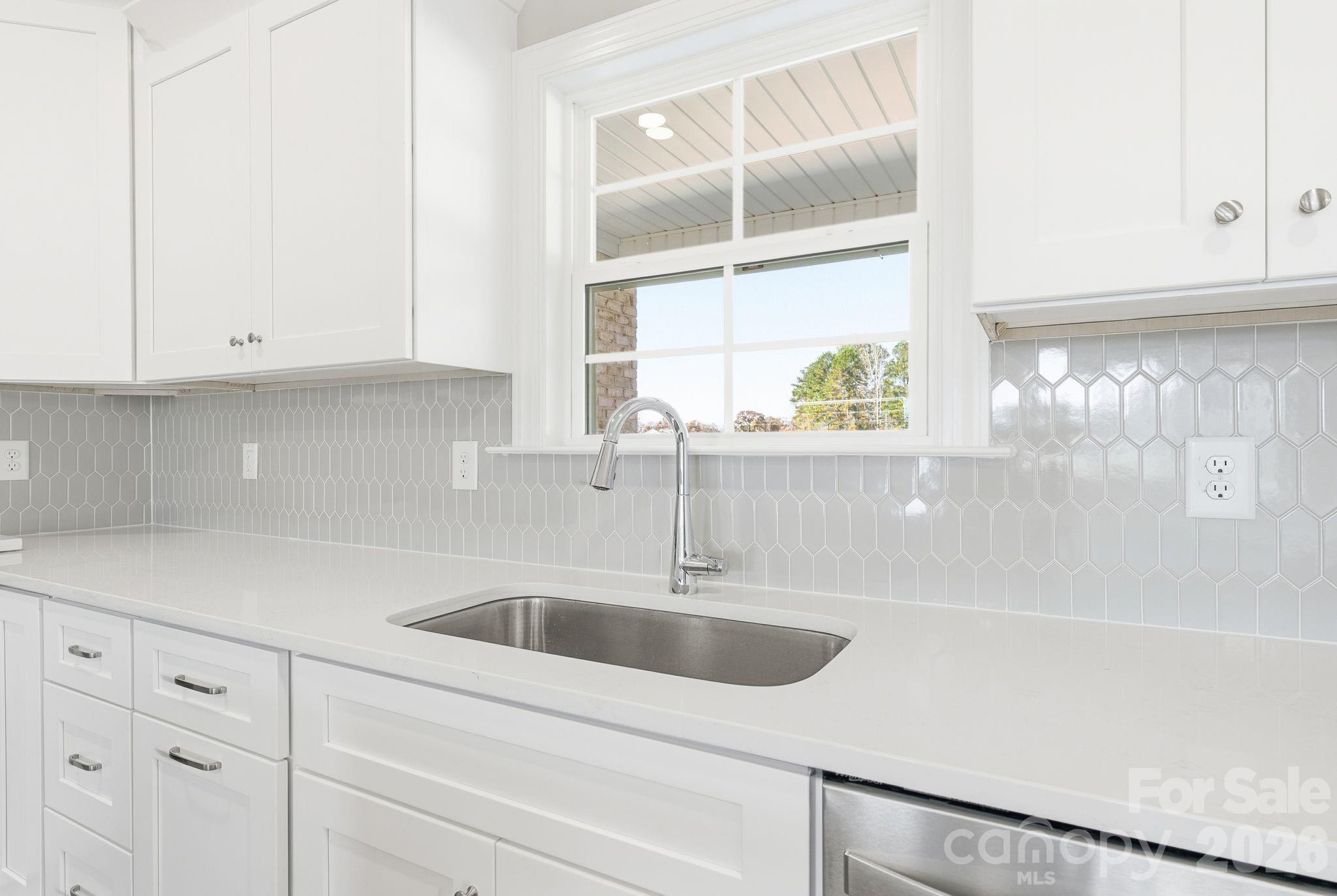 178 Sandpiper Drive #13 — Lexington