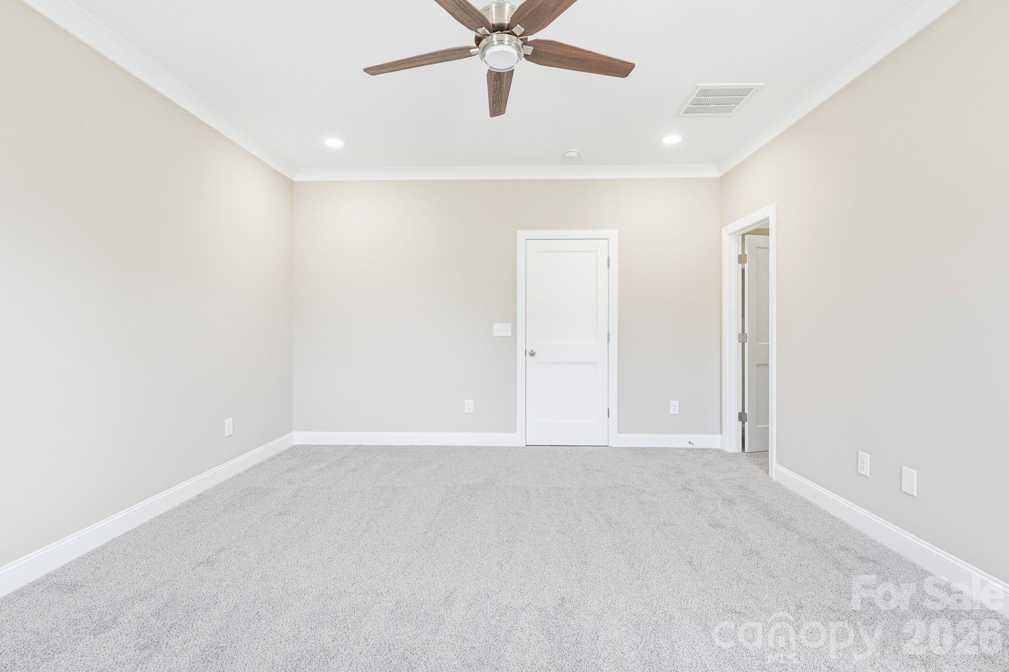 178 Sandpiper Drive #13 — Lexington