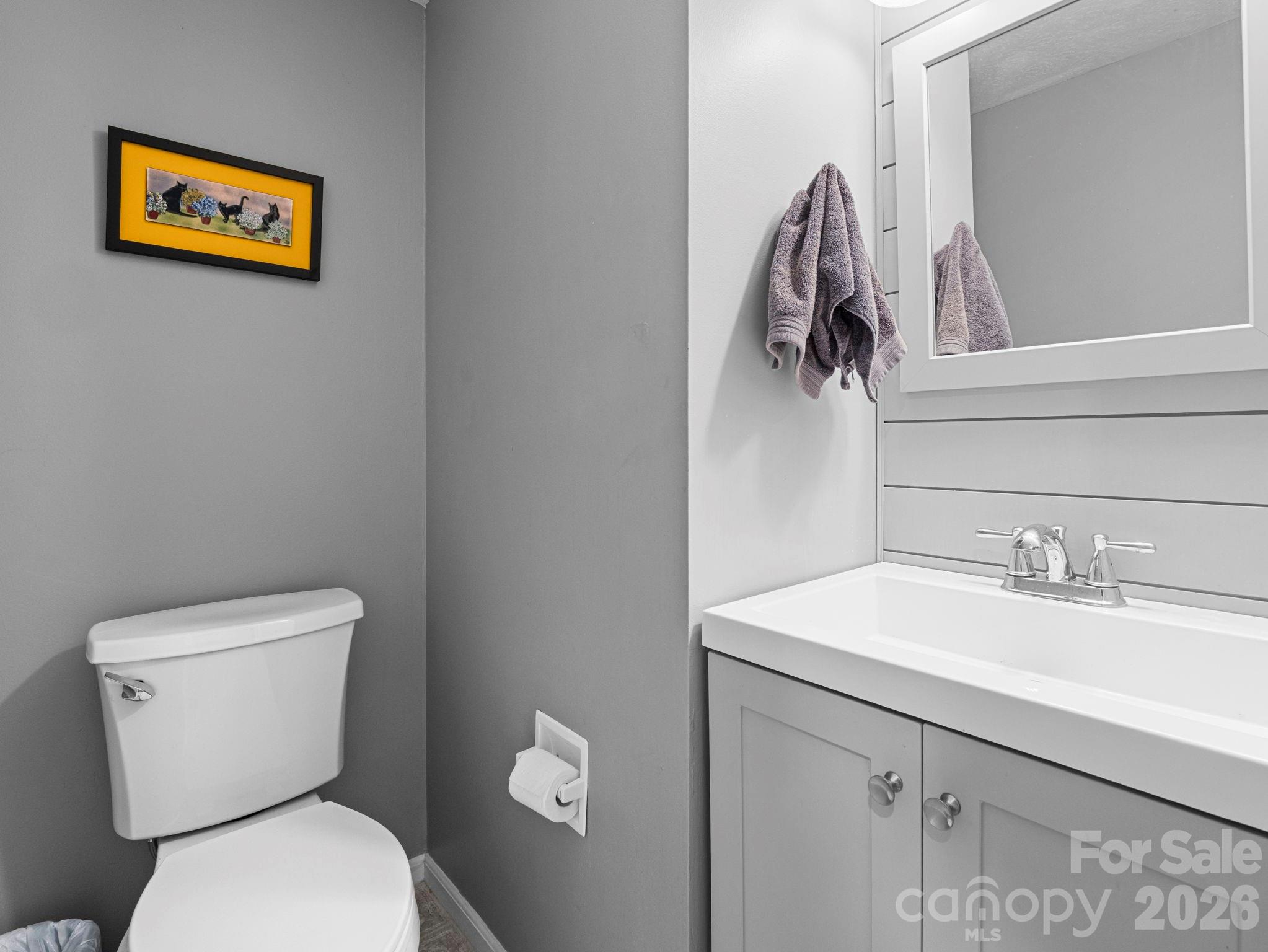 88 Laurelwood Circle W #10 — Hendersonville