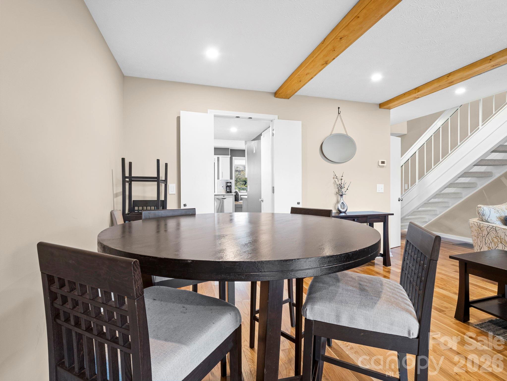 88 Laurelwood Circle W #10 — Hendersonville