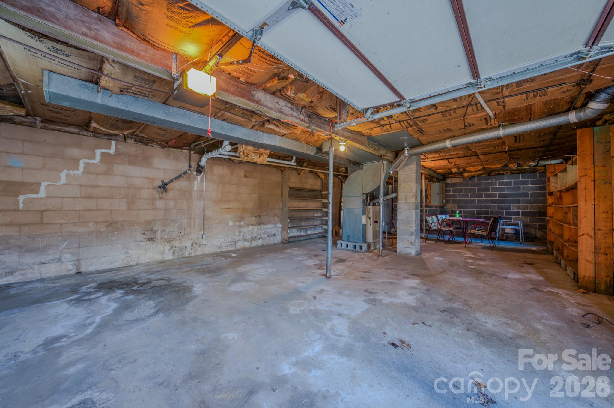 550 Saluda Street — Hendersonville