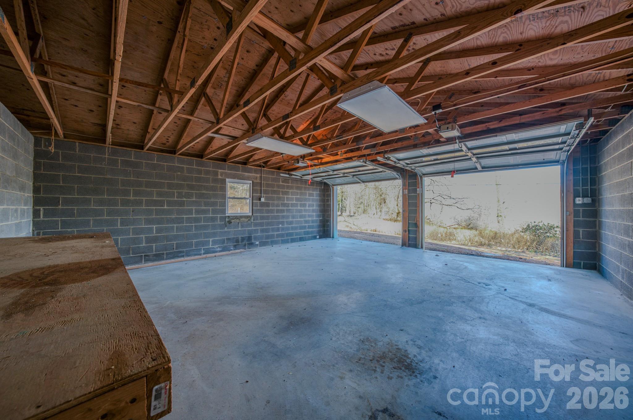 550 Saluda Street — Hendersonville