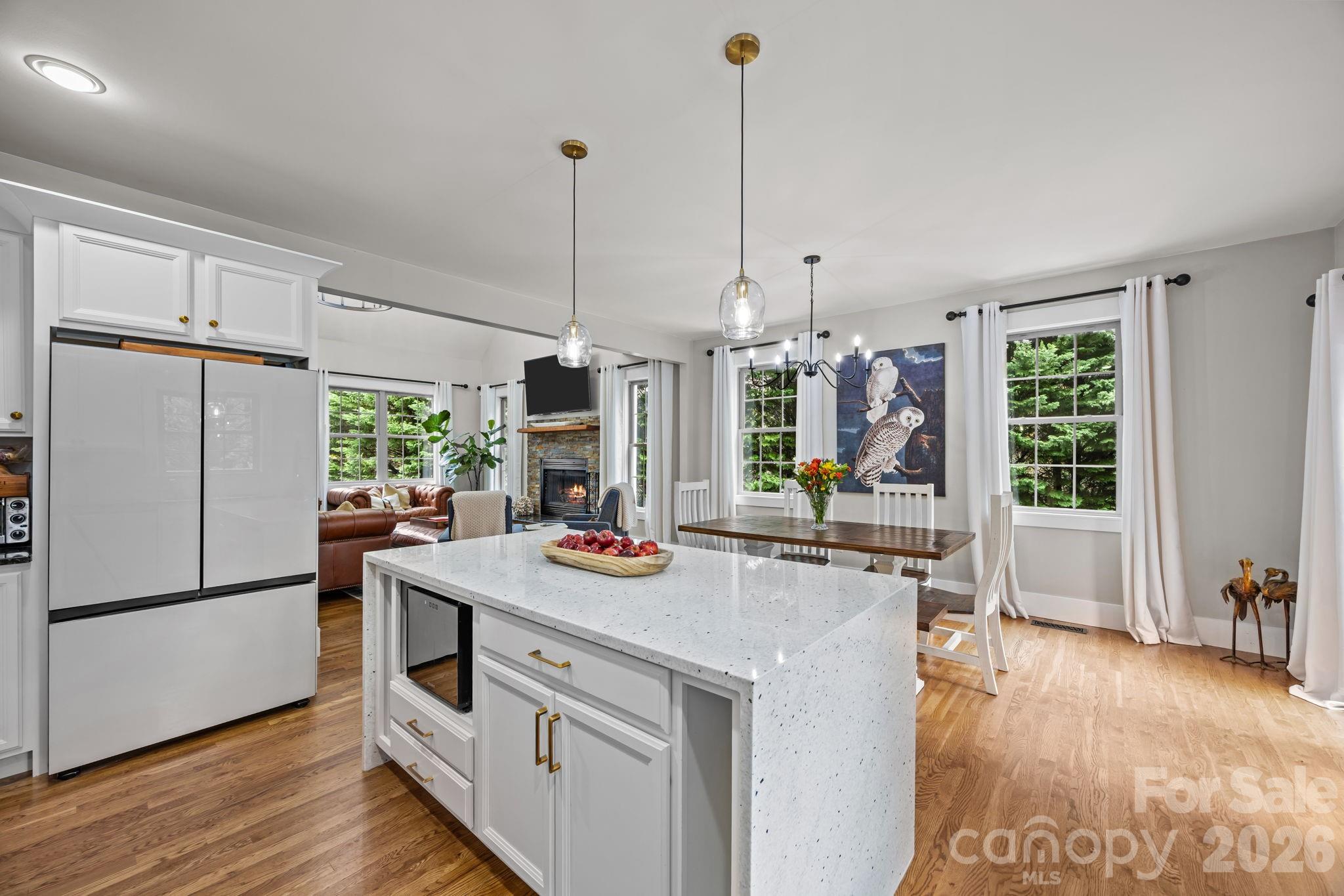 18 Oak Springs Drive — Arden