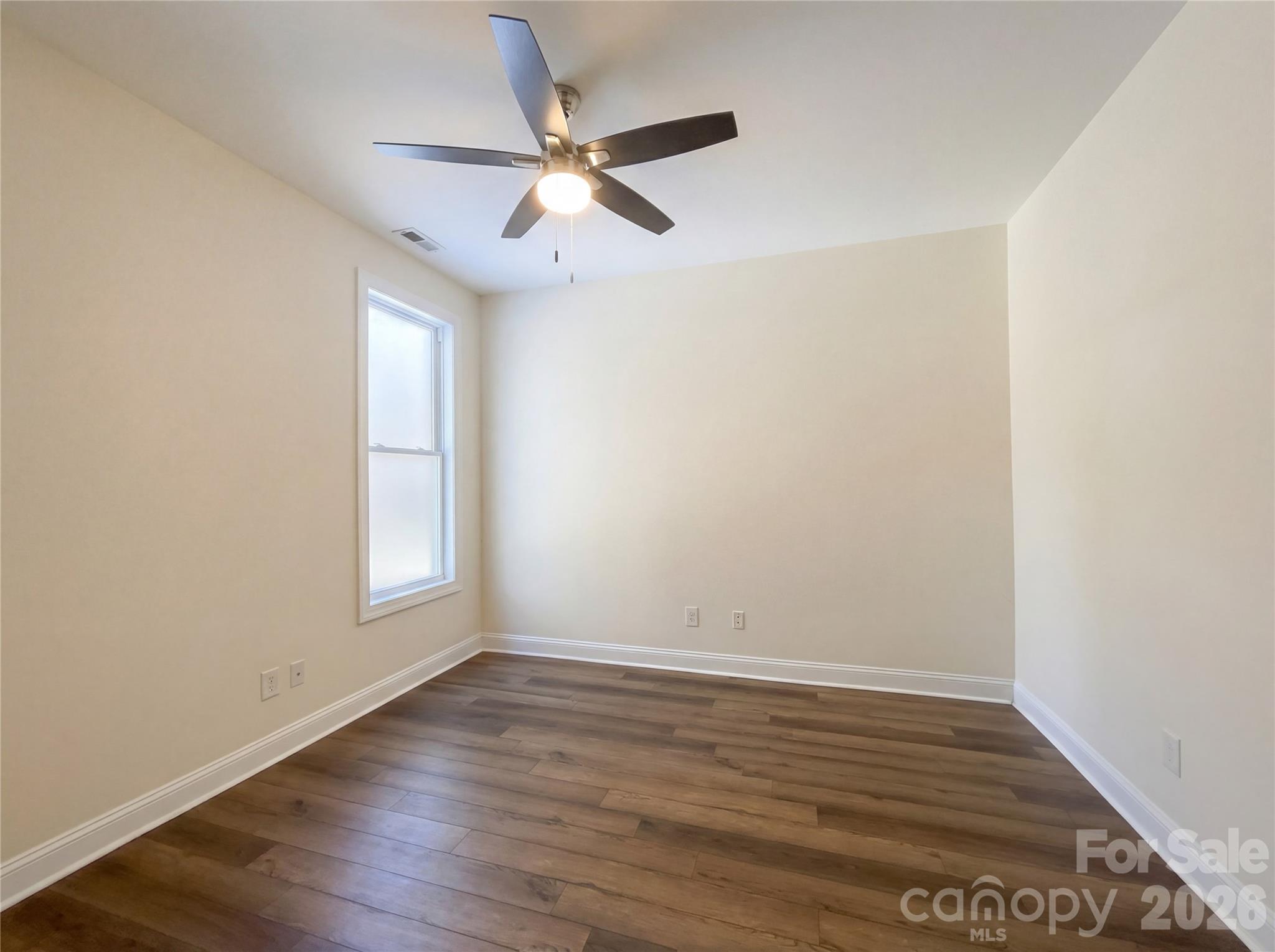 405 Isle Of Pines Road — Mooresville
