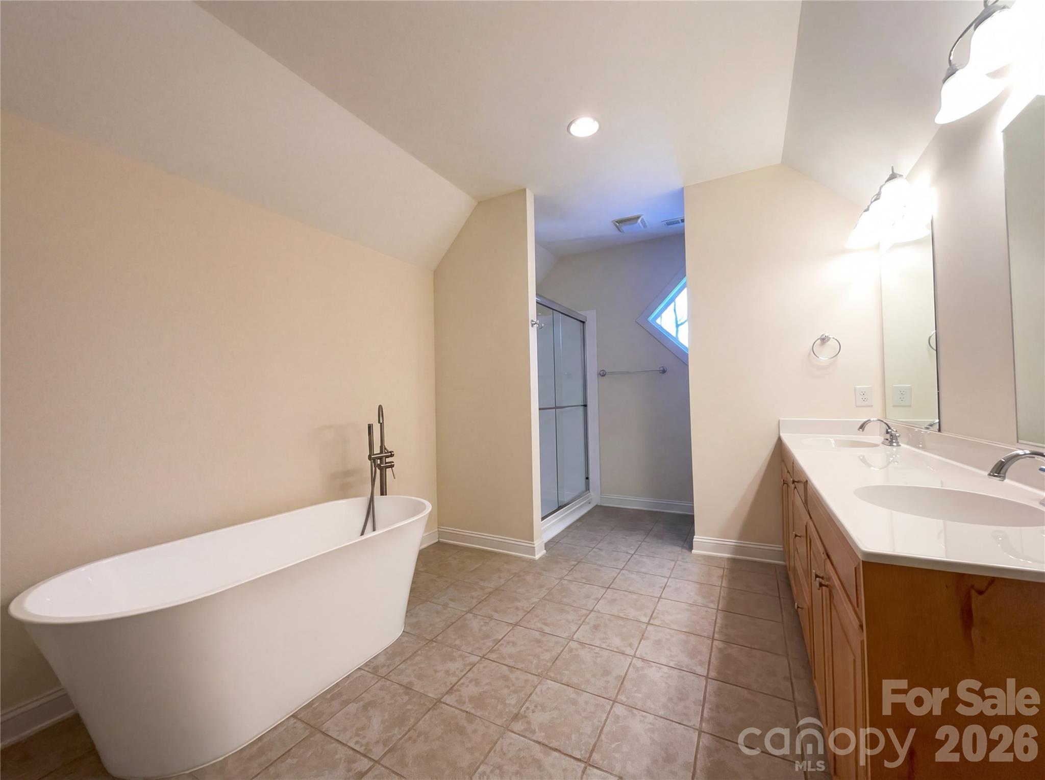 405 Isle Of Pines Road — Mooresville