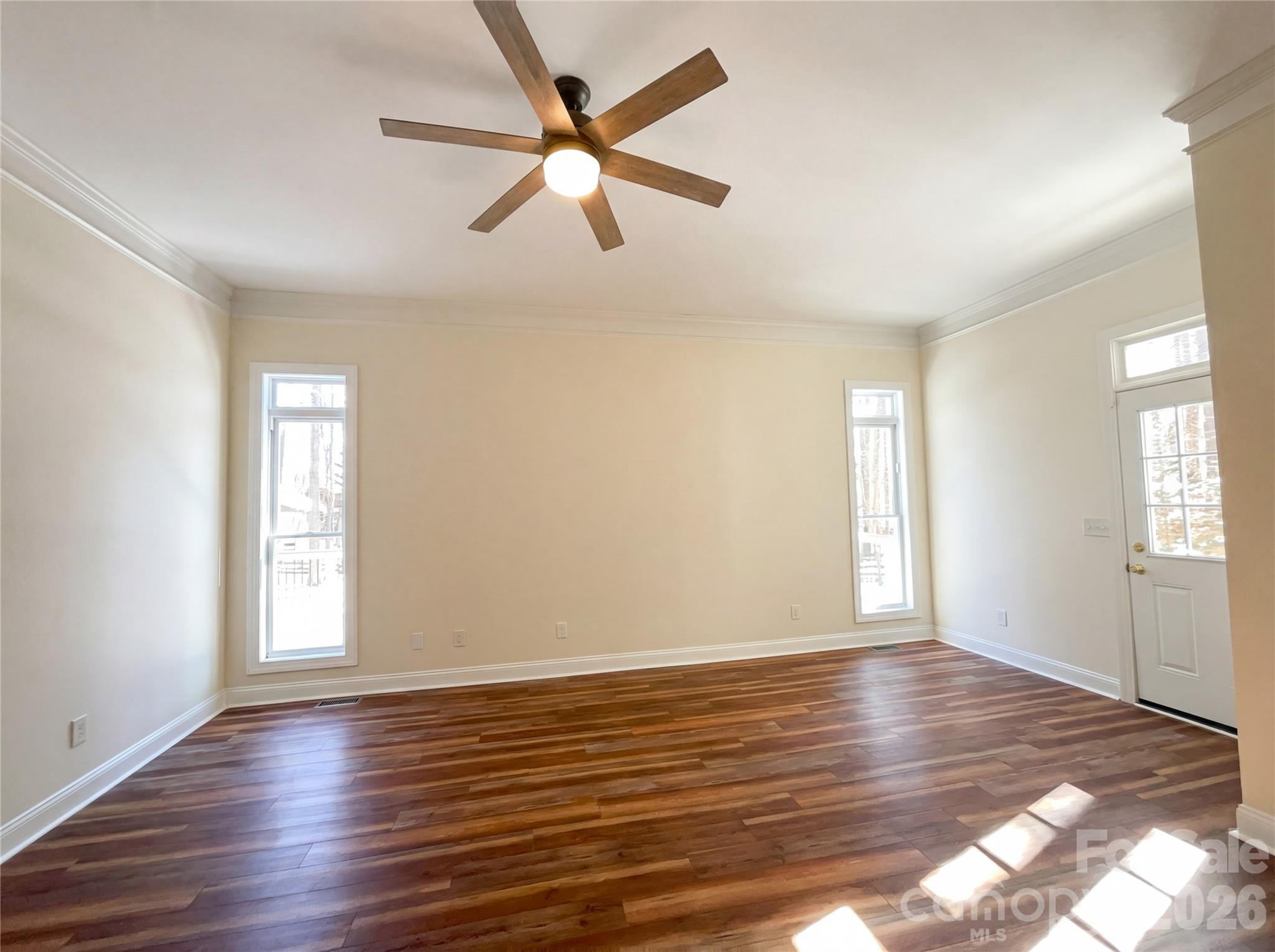 405 Isle Of Pines Road — Mooresville