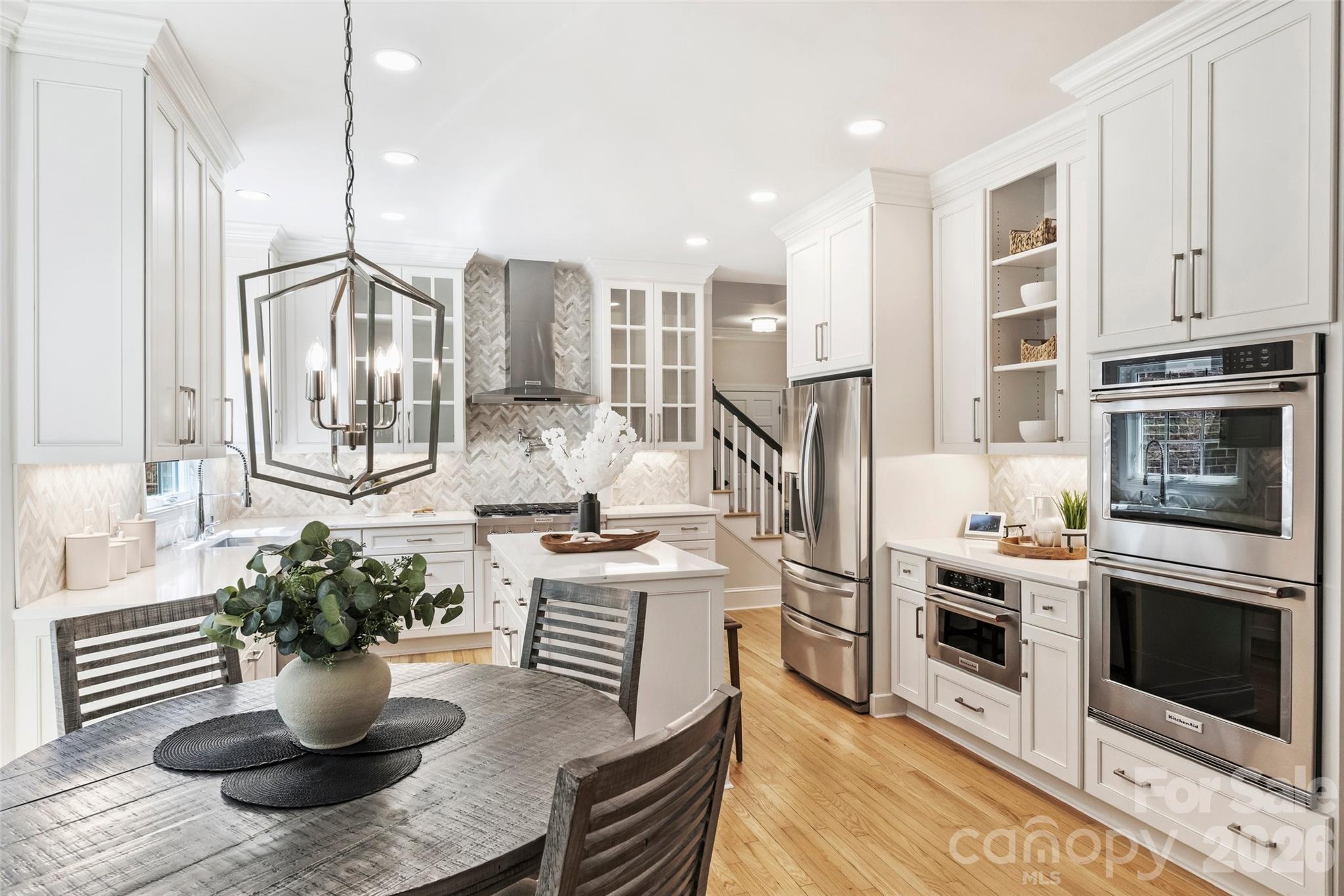 6504 Hunter Pine Lane — Charlotte