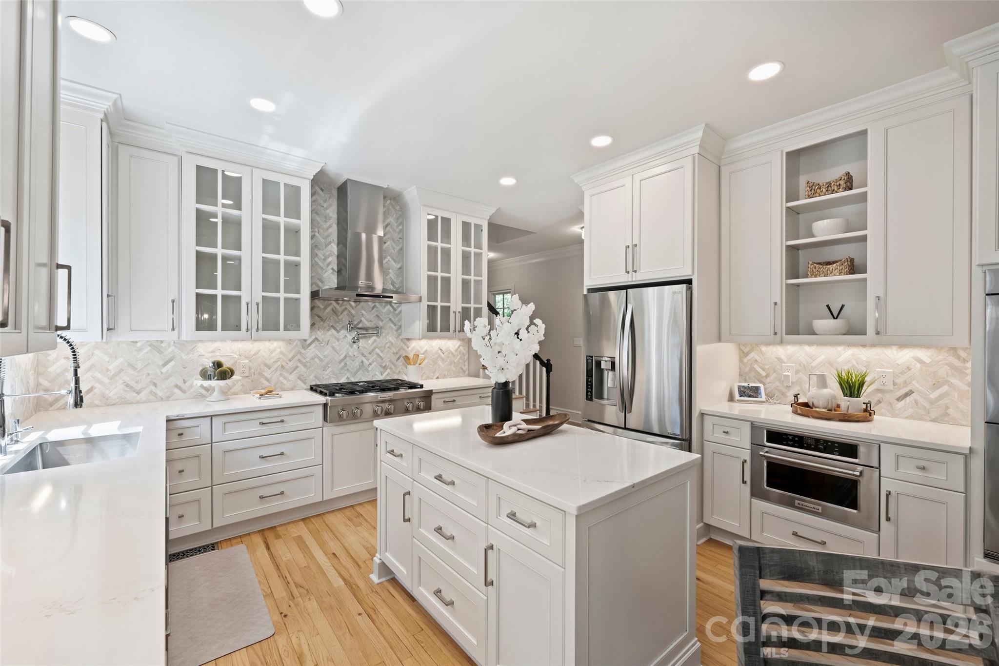 6504 Hunter Pine Lane — Charlotte