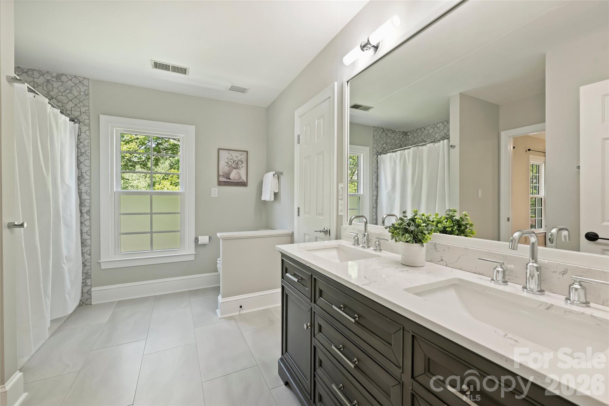 6504 Hunter Pine Lane — Charlotte