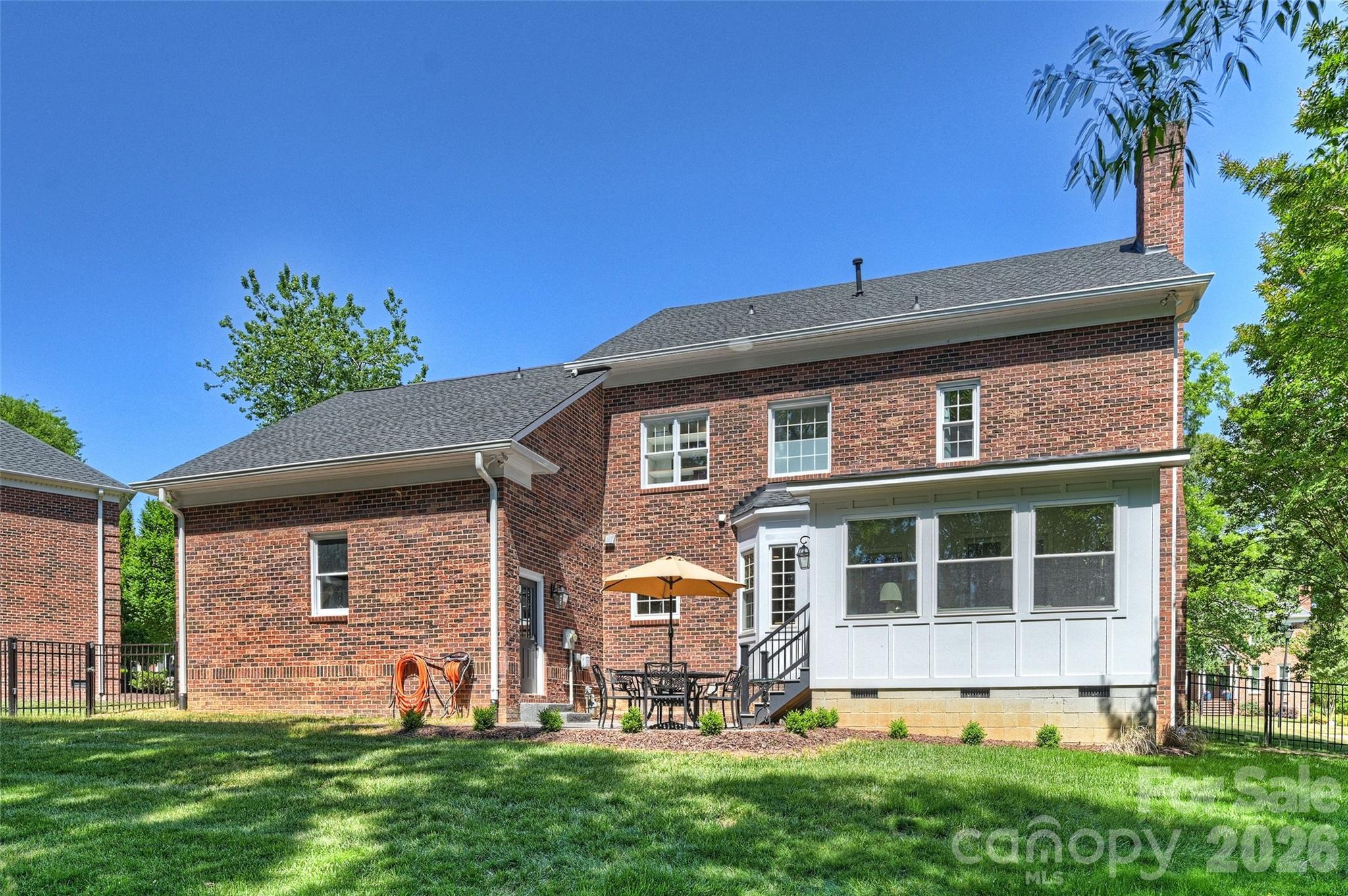 6504 Hunter Pine Lane — Charlotte