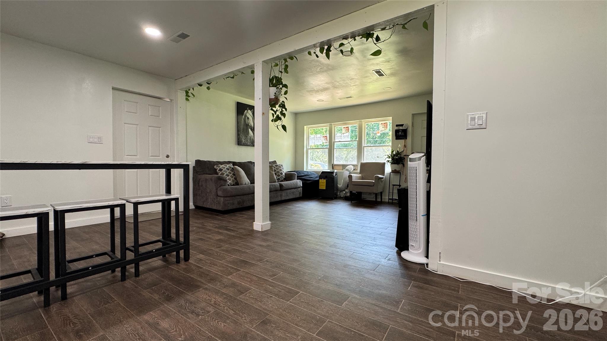 143 Mountain View Street — Forest City