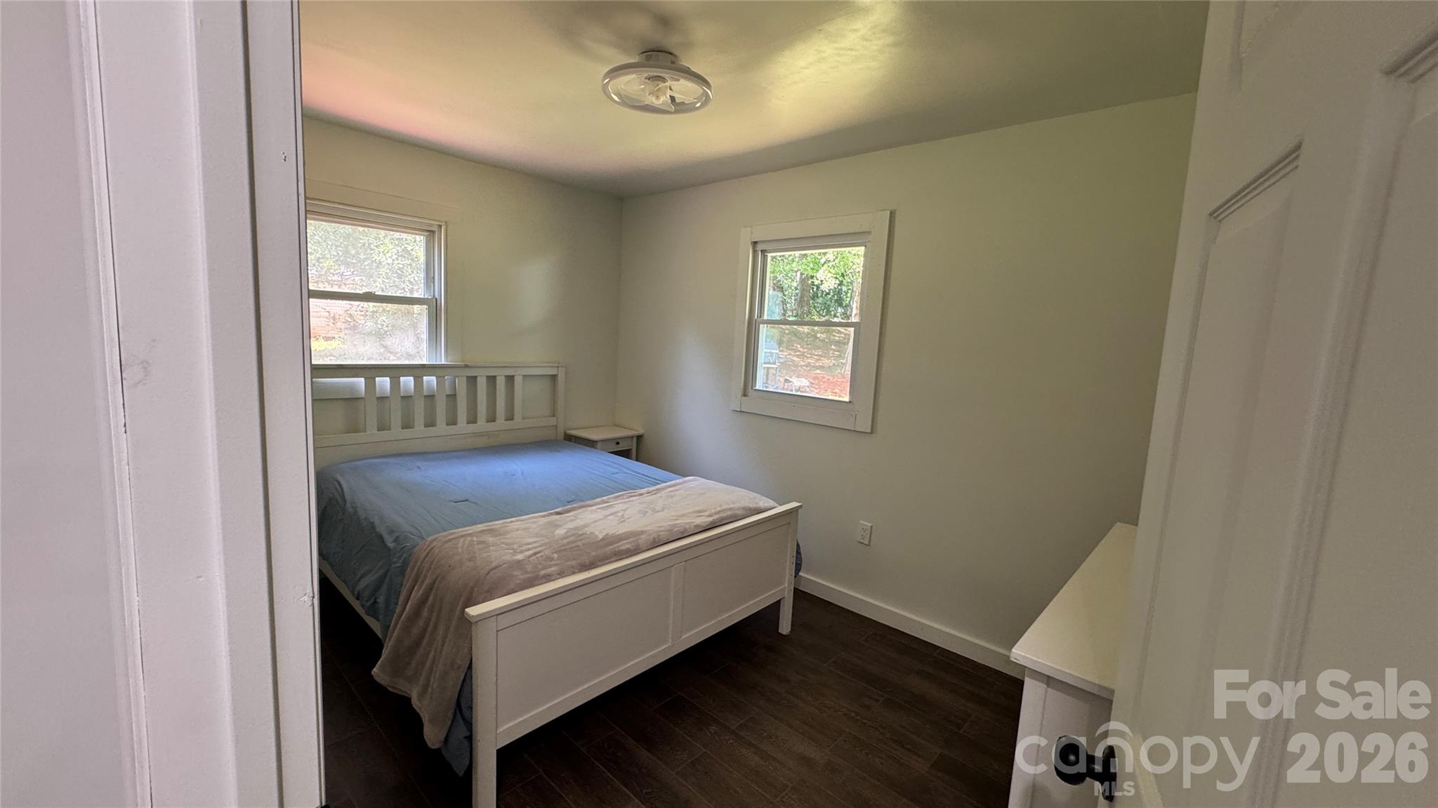 143 Mountain View Street — Forest City