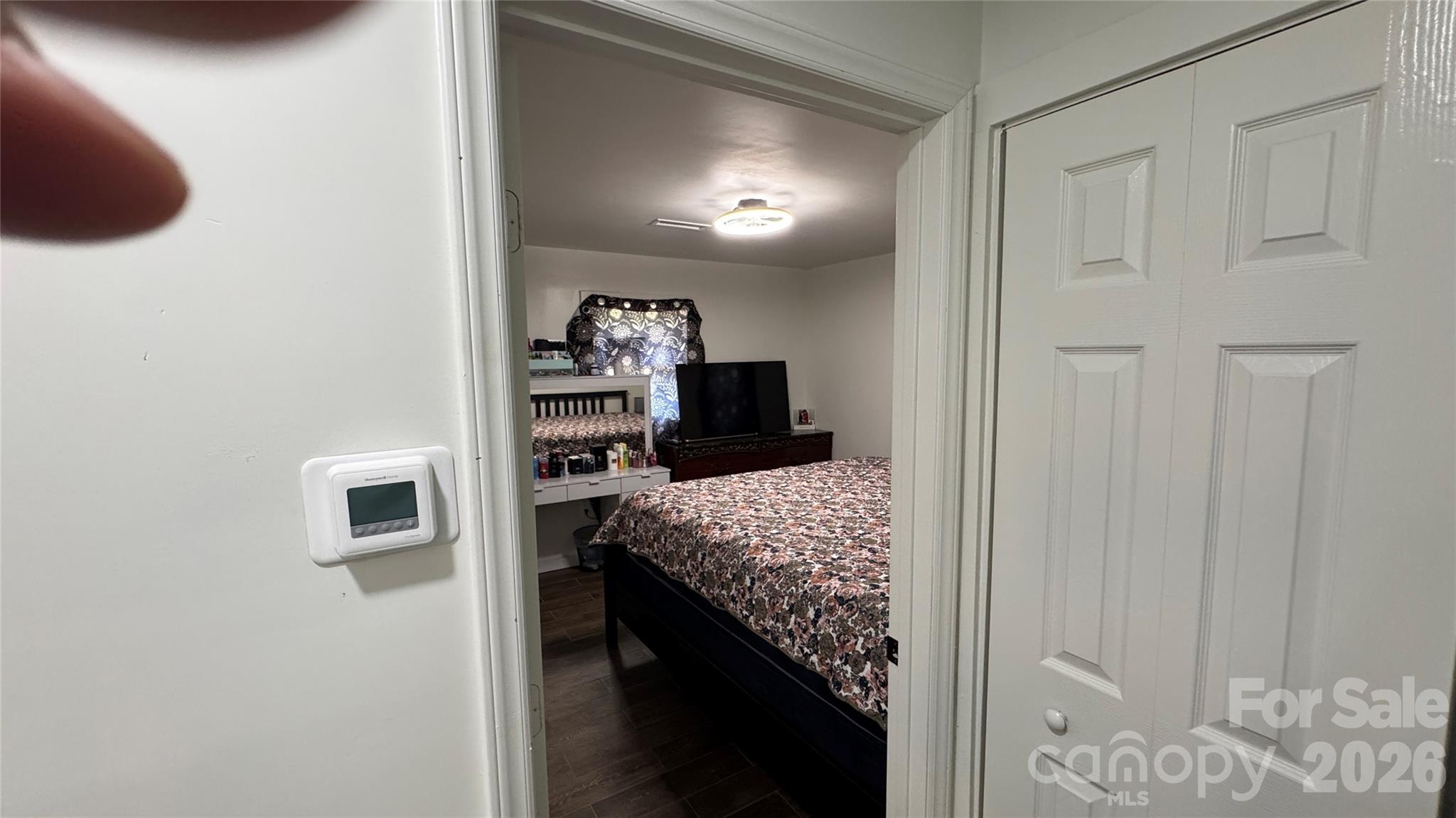143 Mountain View Street — Forest City