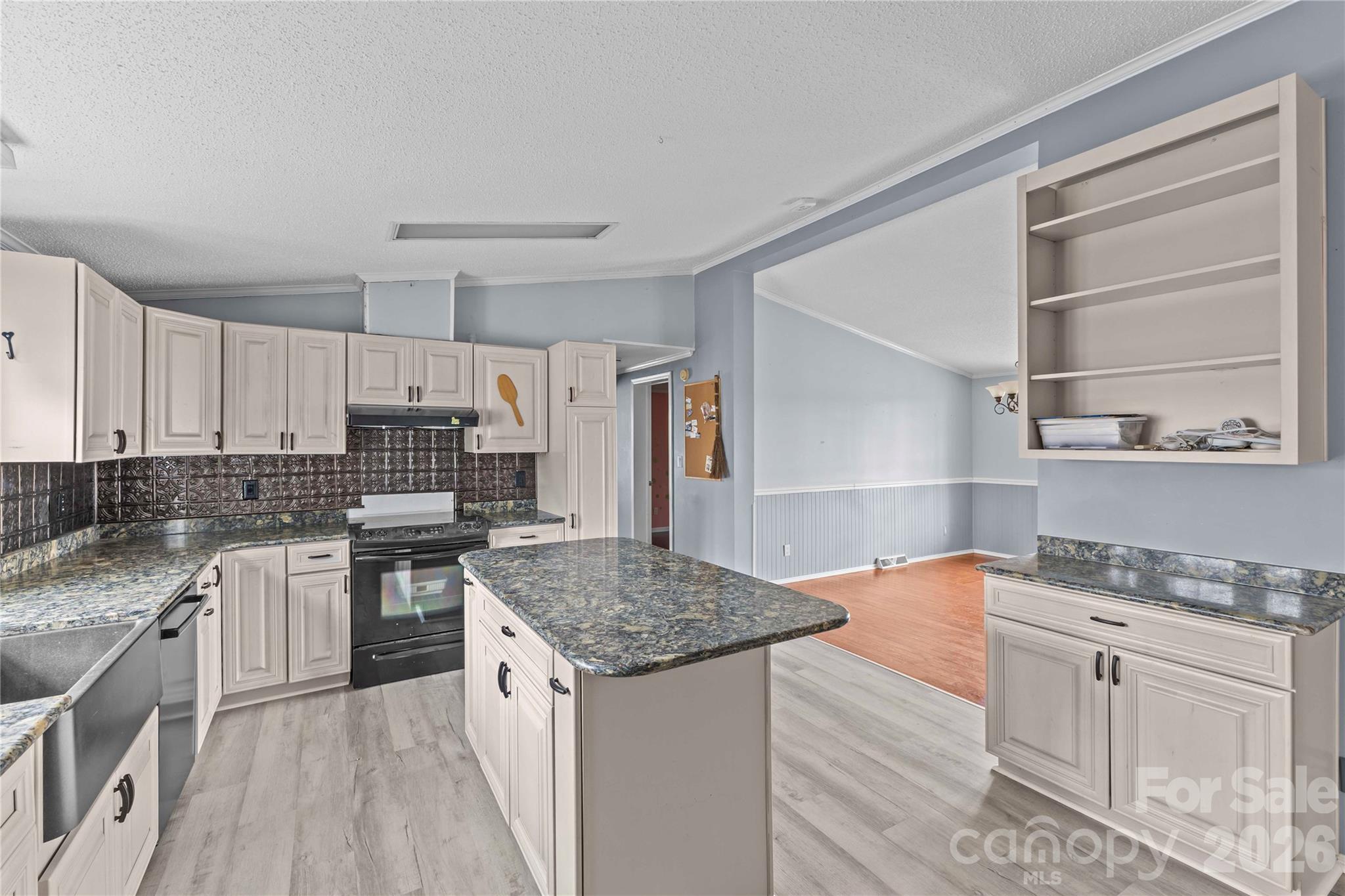 415 Massey Deal Road — Statesville