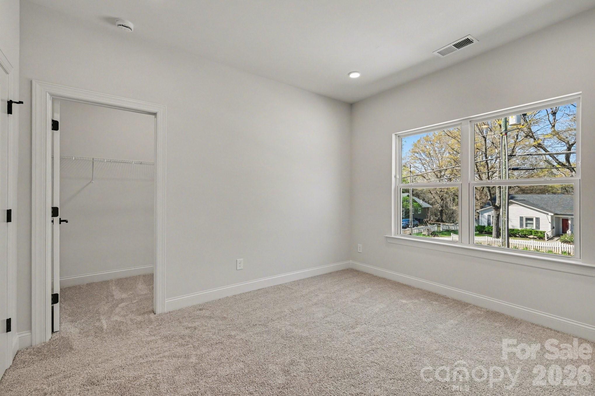 564 W Wilson Avenue — Mooresville