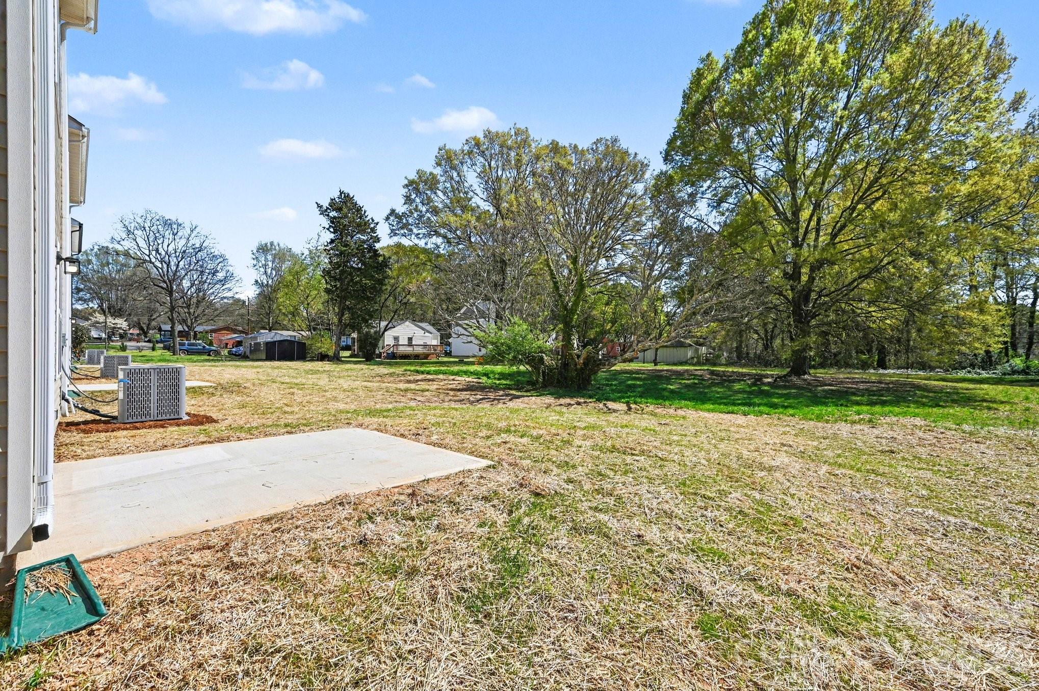 564 W Wilson Avenue — Mooresville