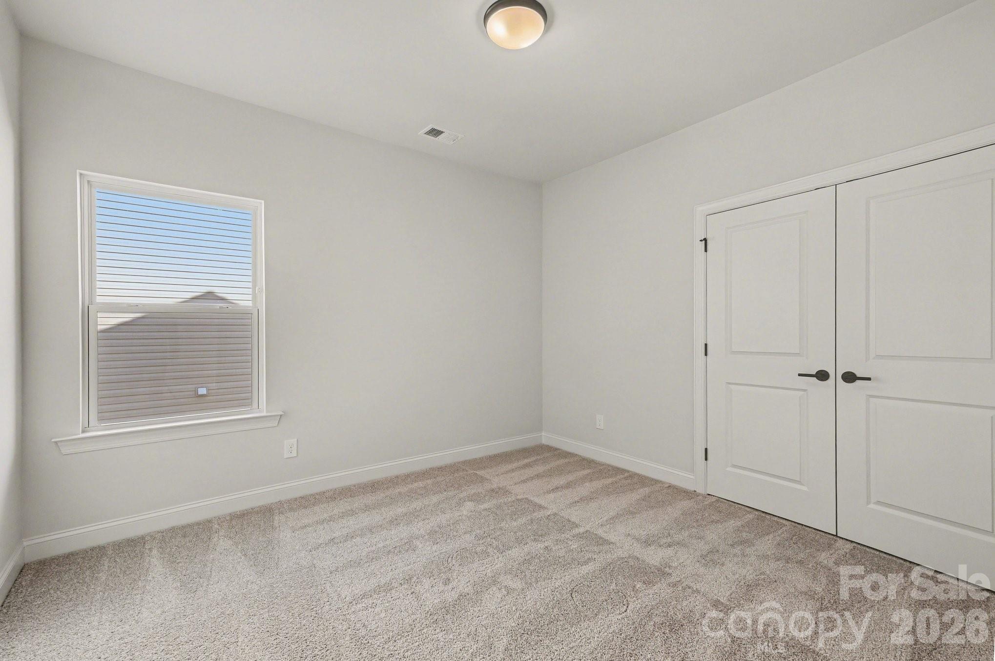 566 W Wilson Avenue — Mooresville