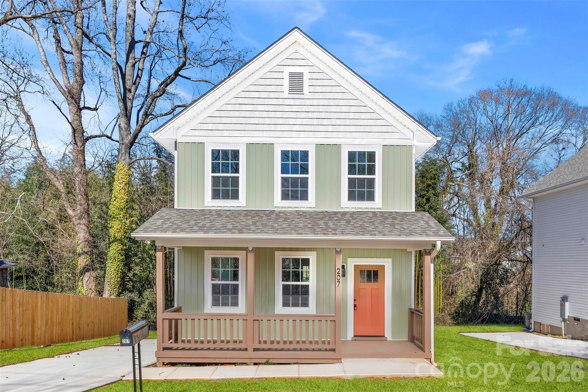 207 Putnam Street — Shelby