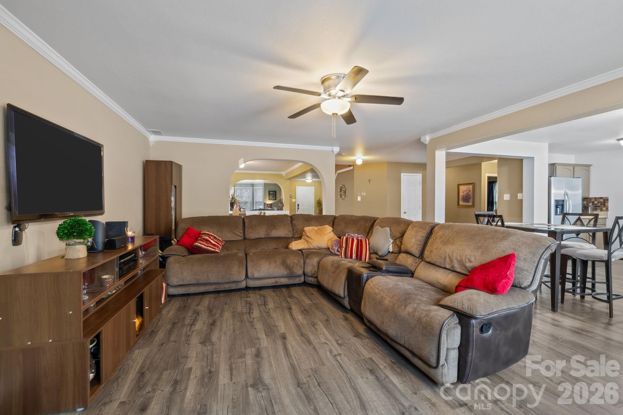 6127 Blue Ash Lane — Charlotte