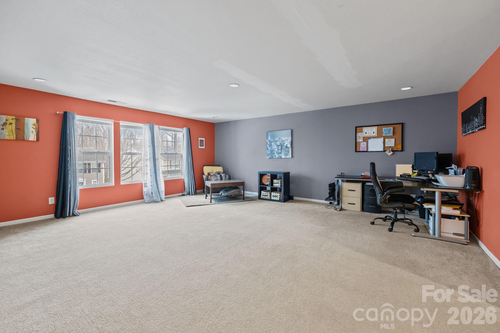 6127 Blue Ash Lane — Charlotte