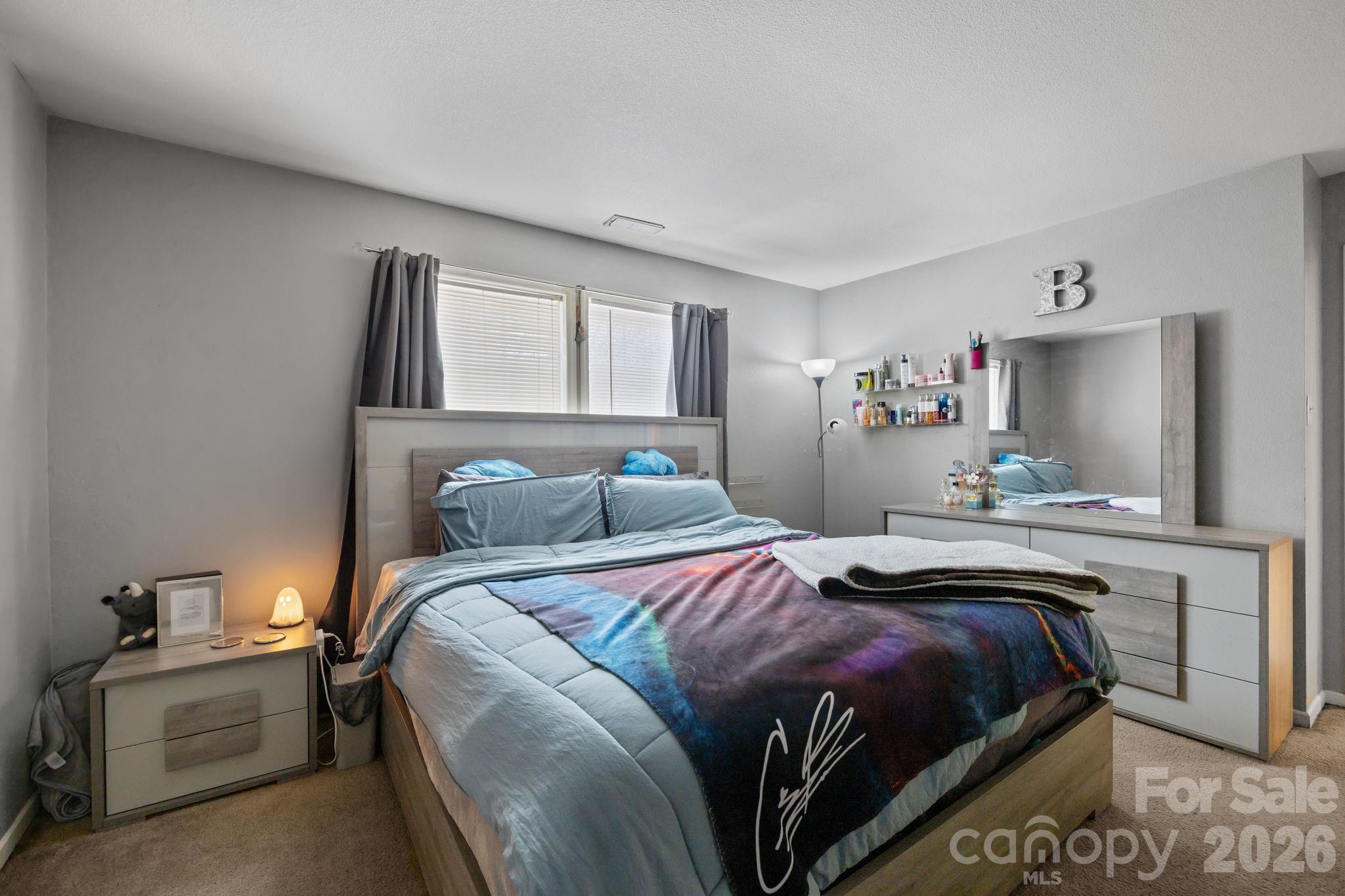 6127 Blue Ash Lane — Charlotte