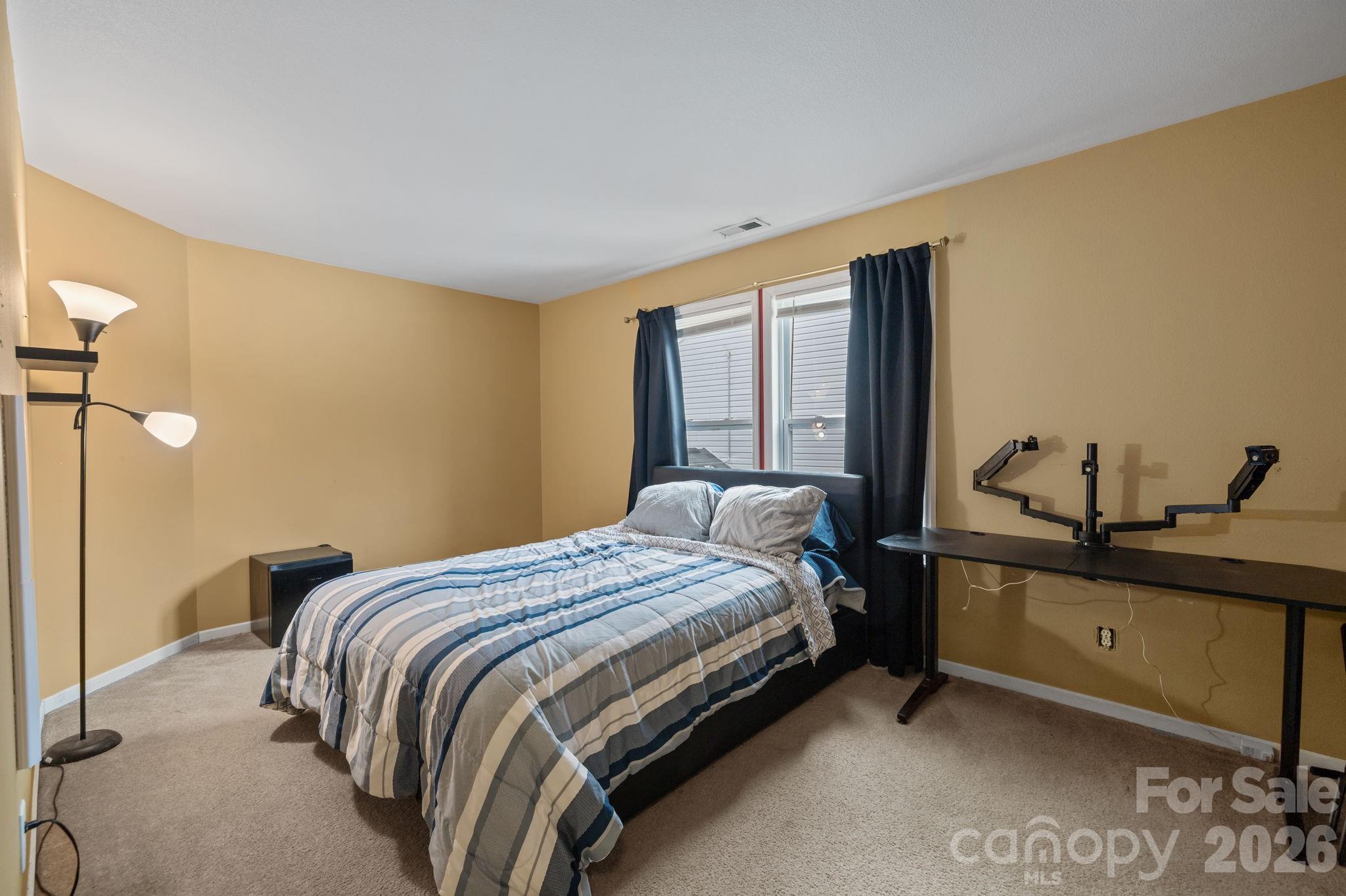 6127 Blue Ash Lane — Charlotte