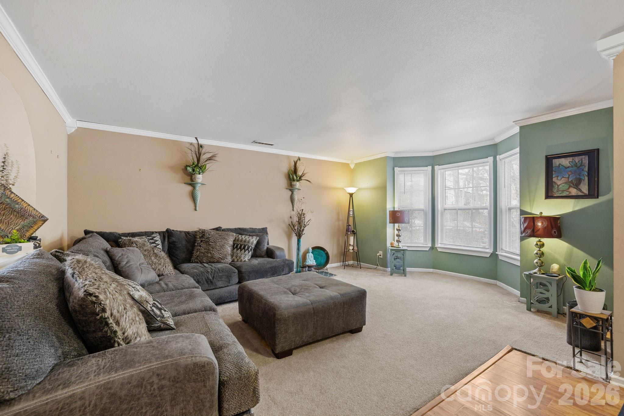 6127 Blue Ash Lane — Charlotte