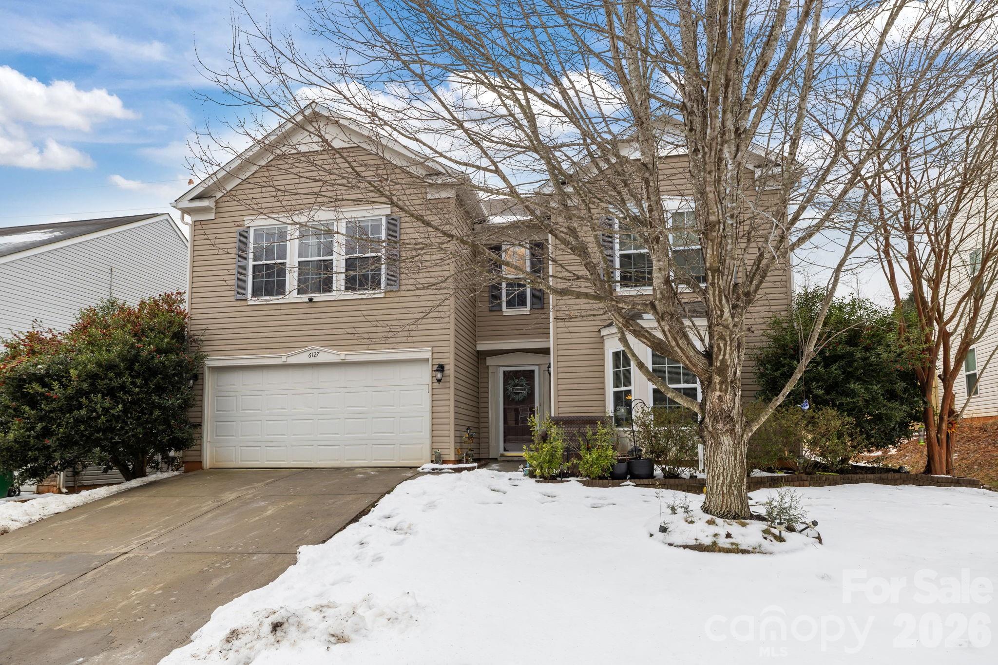 6127 Blue Ash Lane — Charlotte