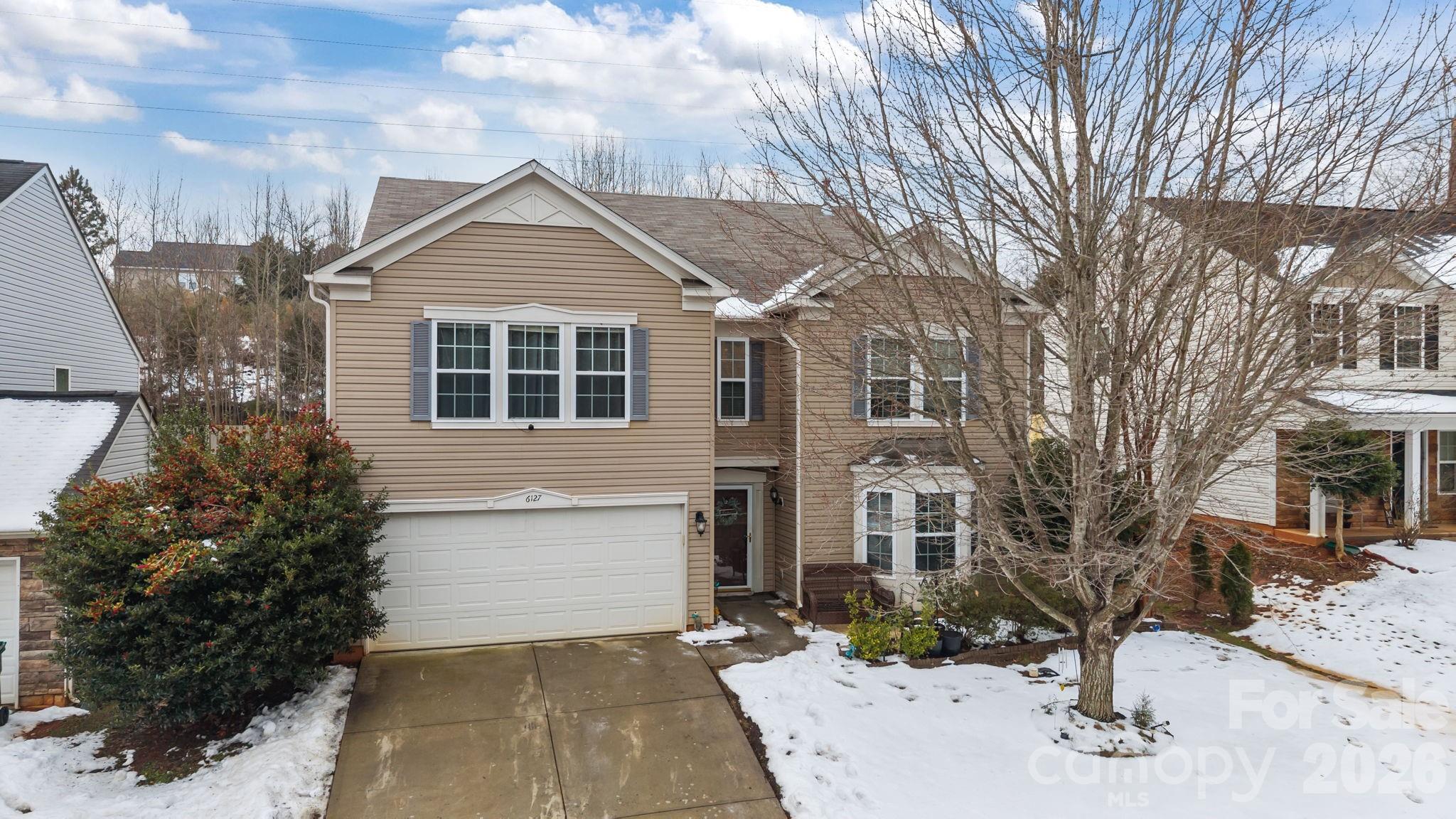 6127 Blue Ash Lane — Charlotte
