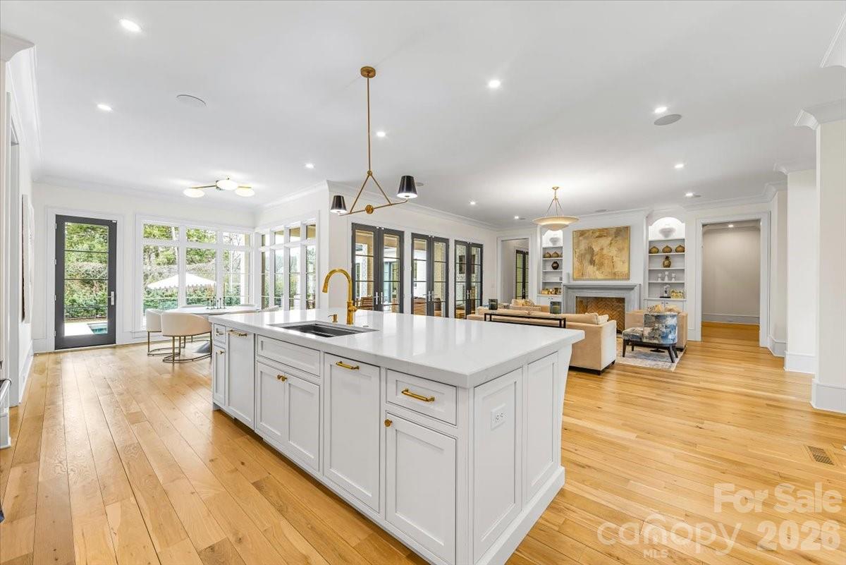 1614 Princeton Avenue — Charlotte