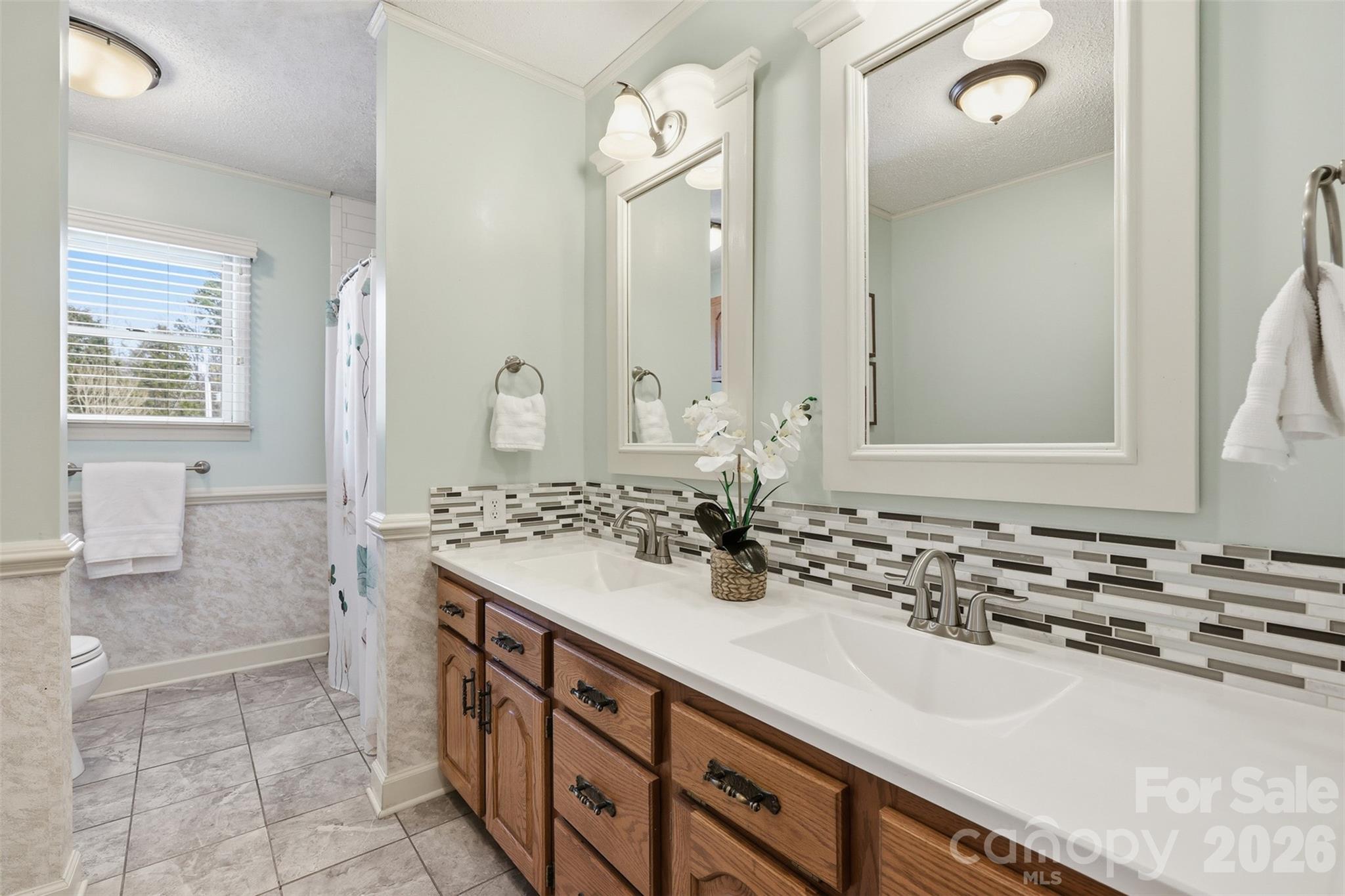 173 Chestnut Grove Road — Statesville