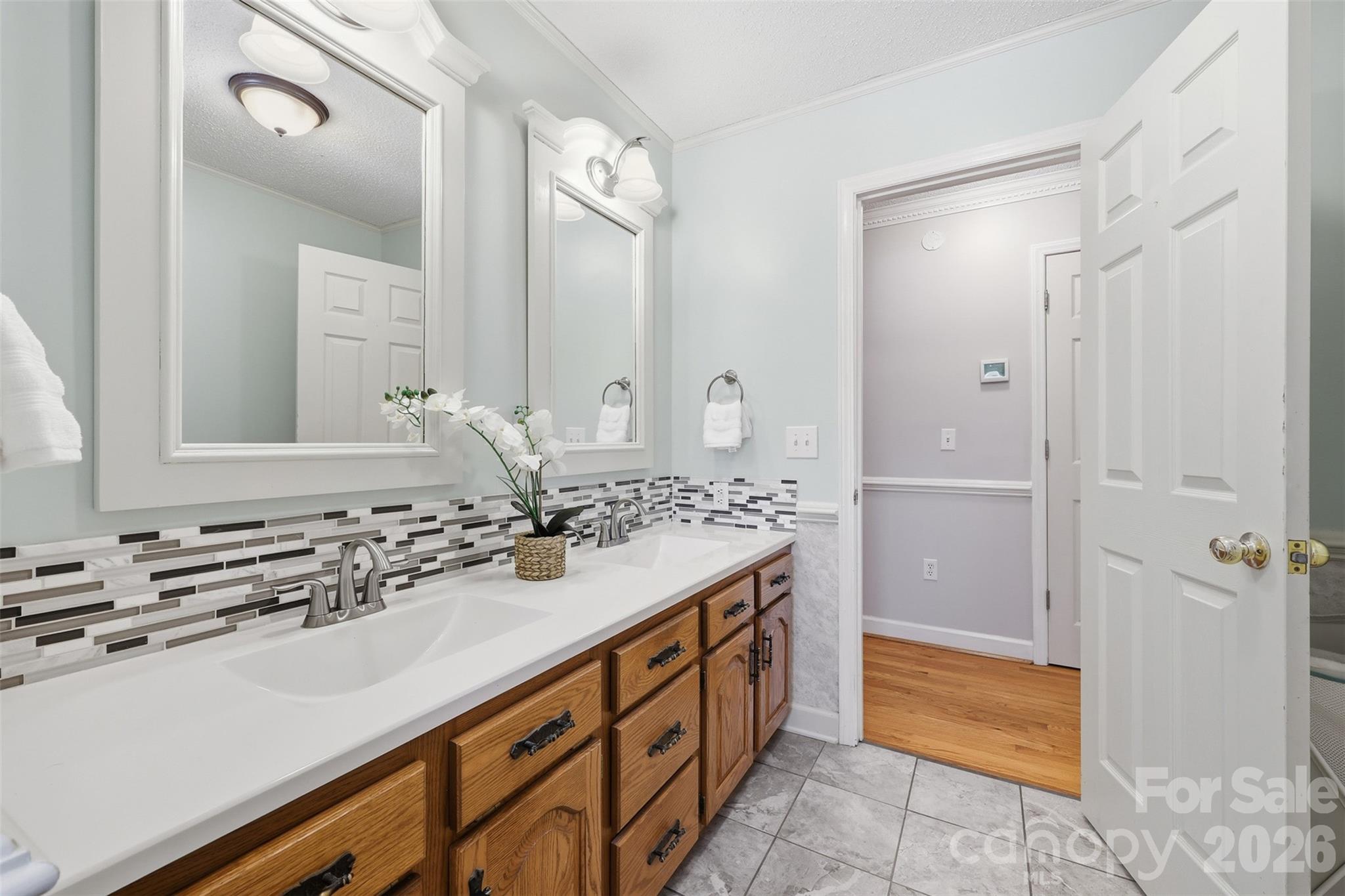 173 Chestnut Grove Road — Statesville