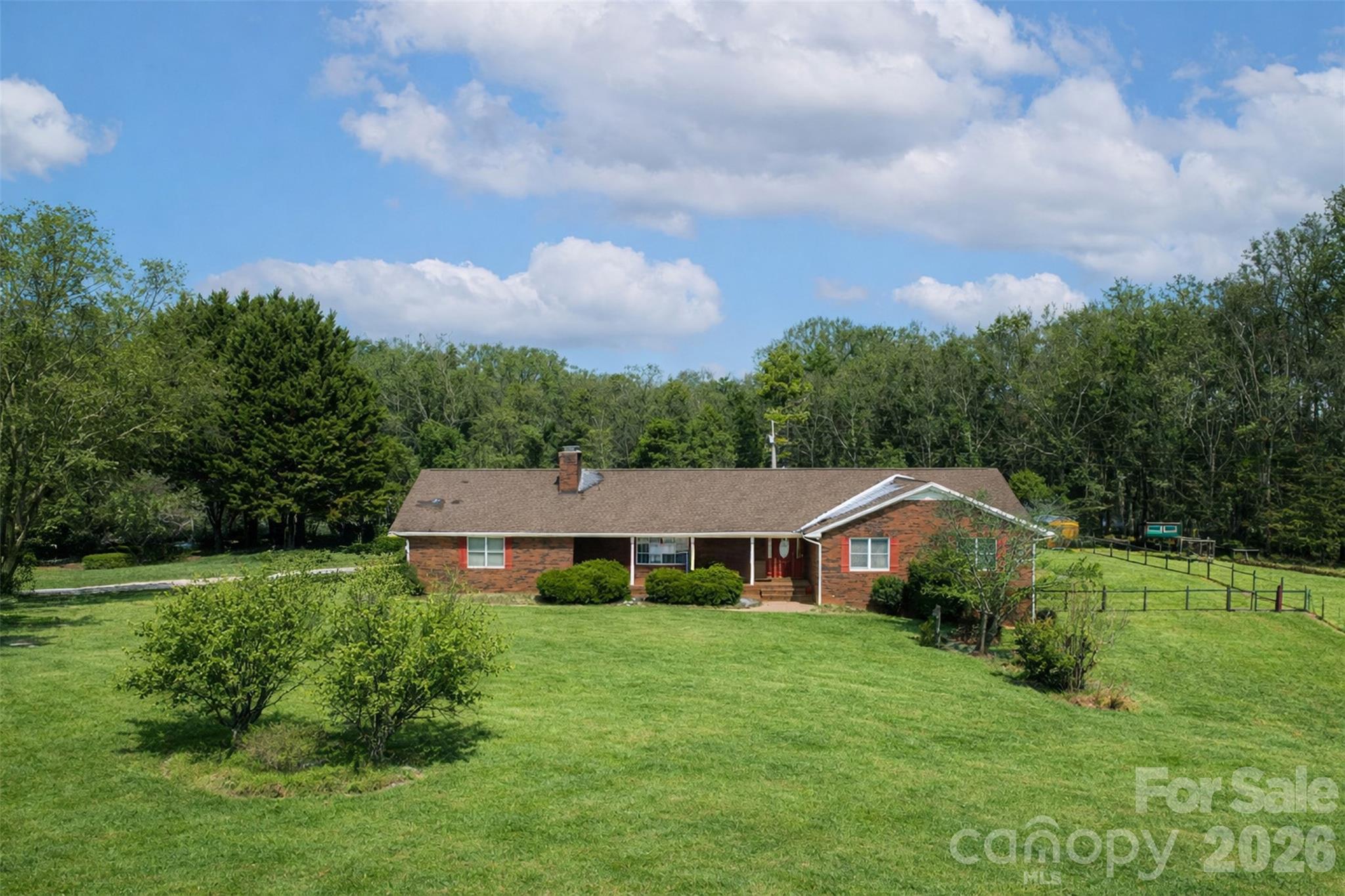 173 Chestnut Grove Road — Statesville