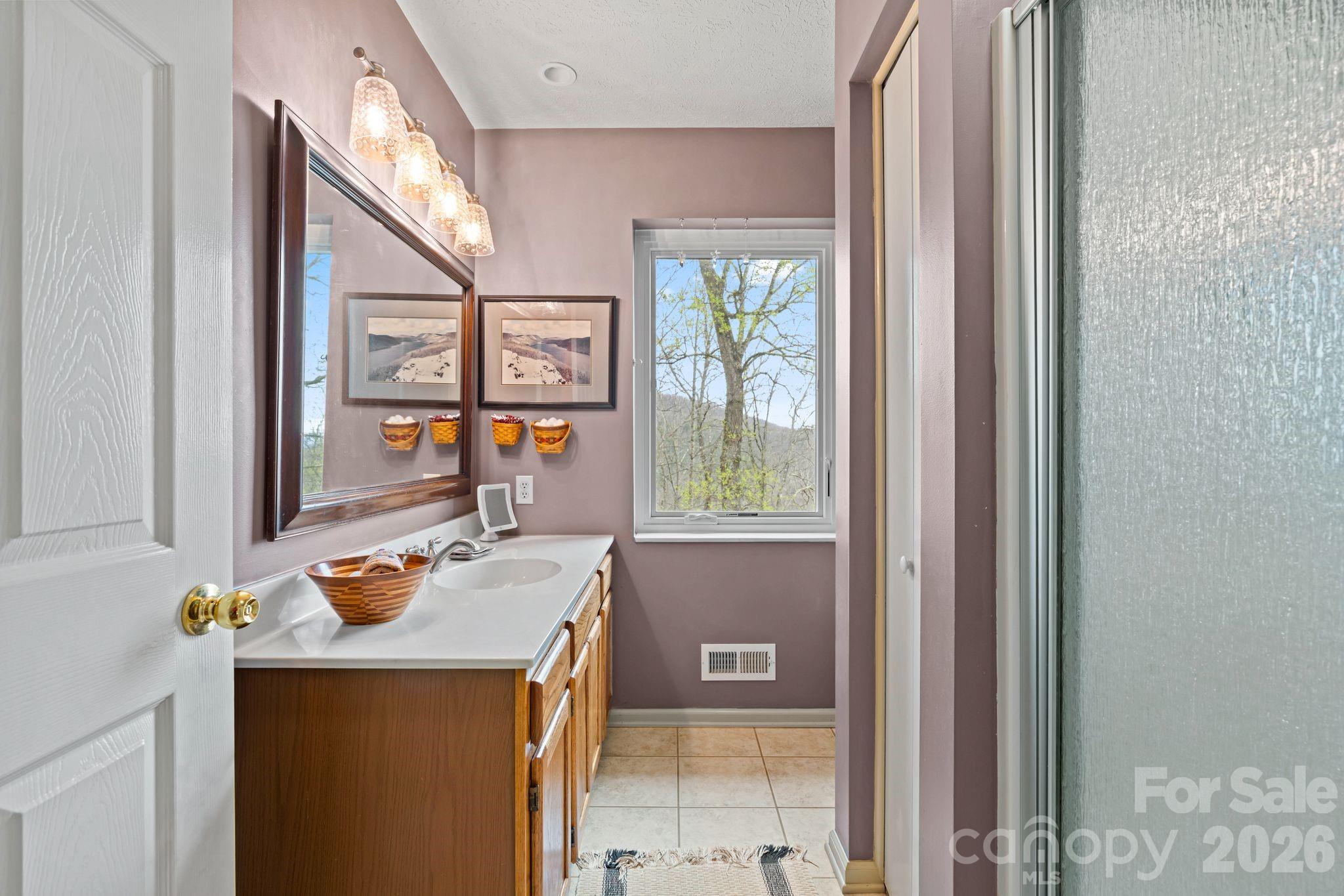 108 Hickory Forest Road — Fairview