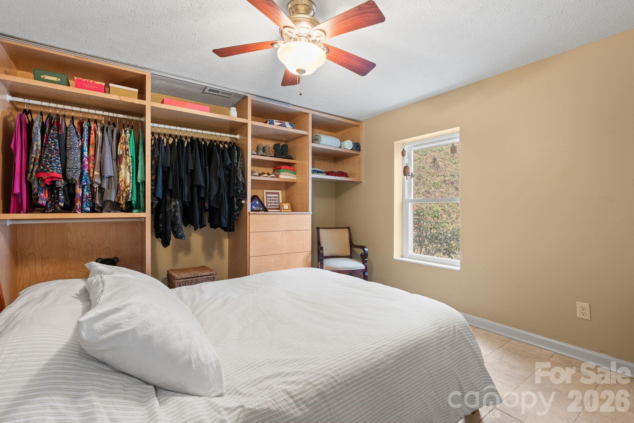 108 Hickory Forest Road — Fairview