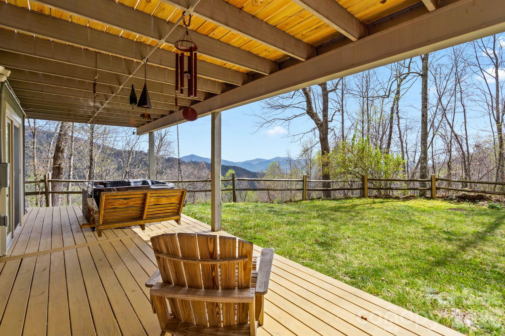 108 Hickory Forest Road — Fairview