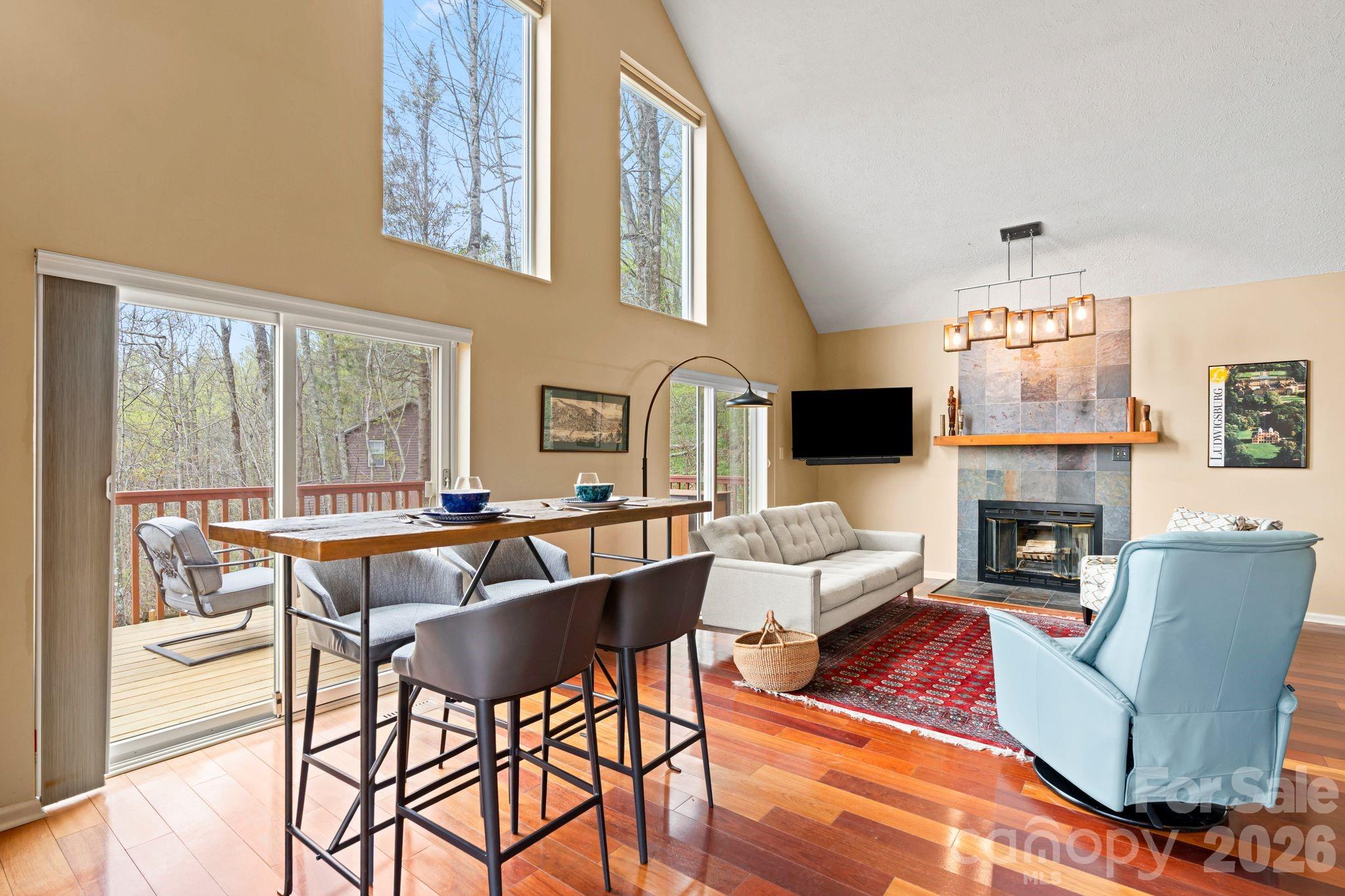 108 Hickory Forest Road — Fairview