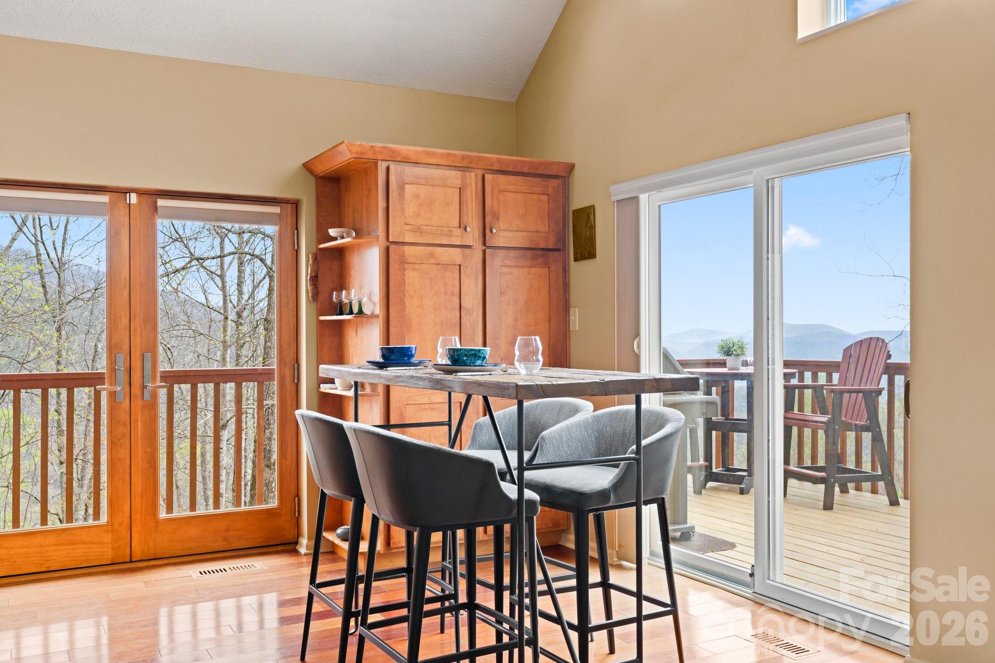 108 Hickory Forest Road — Fairview