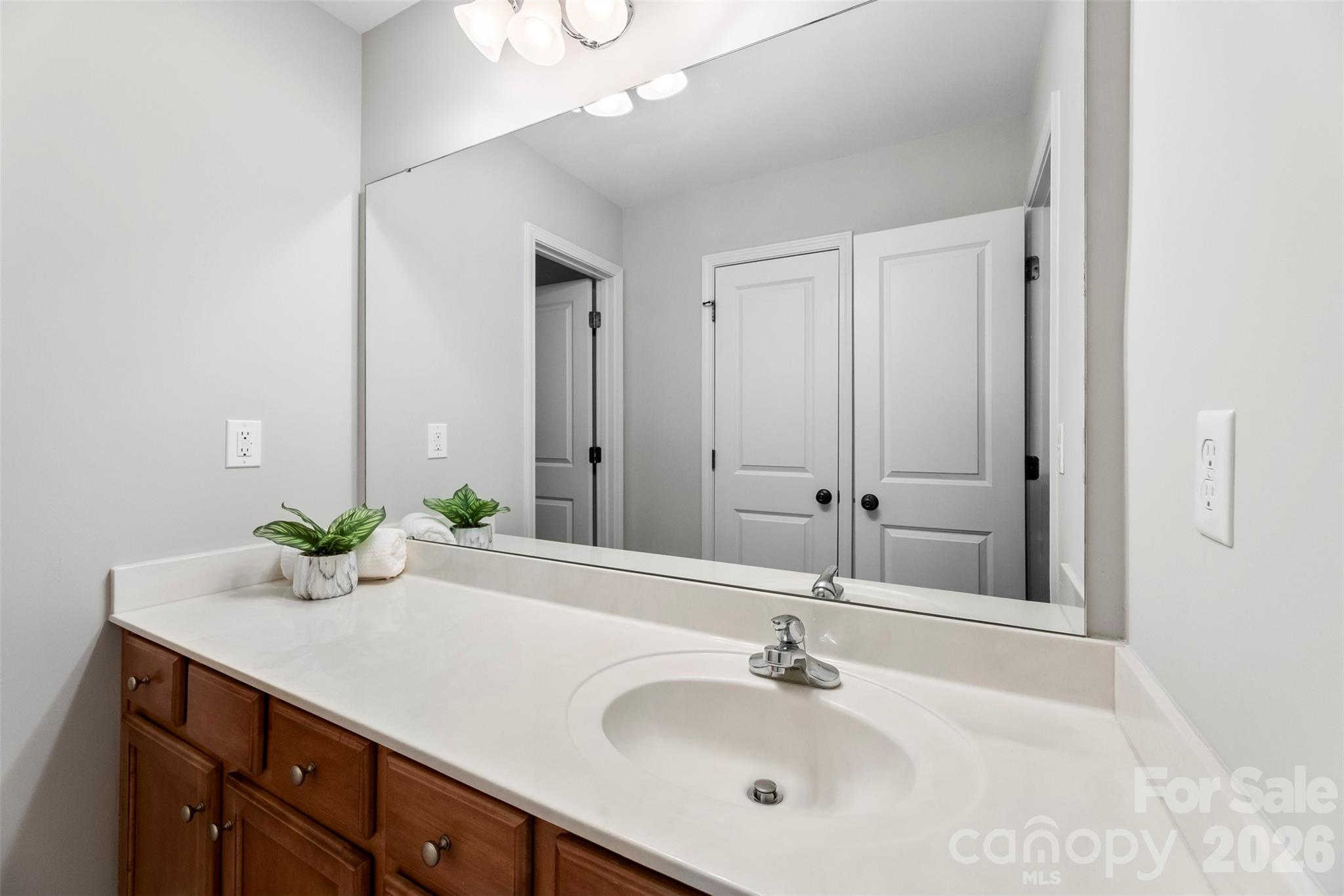3671 Burnage Hall Road — Harrisburg