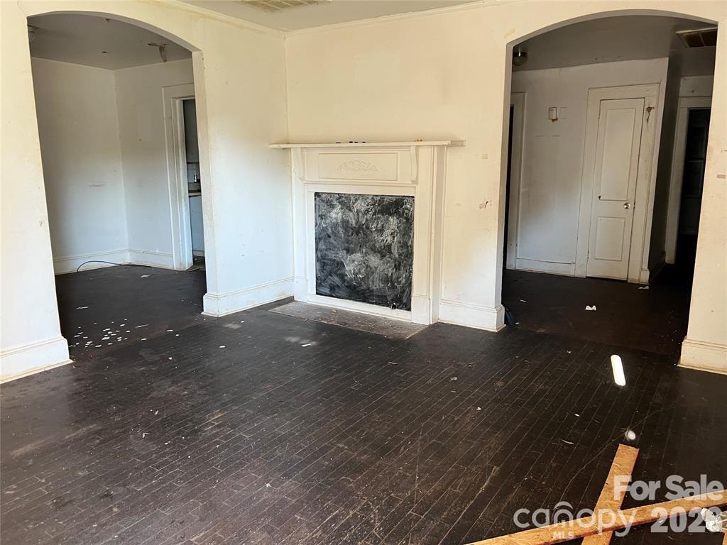 345 Bradford Drive — Charlotte