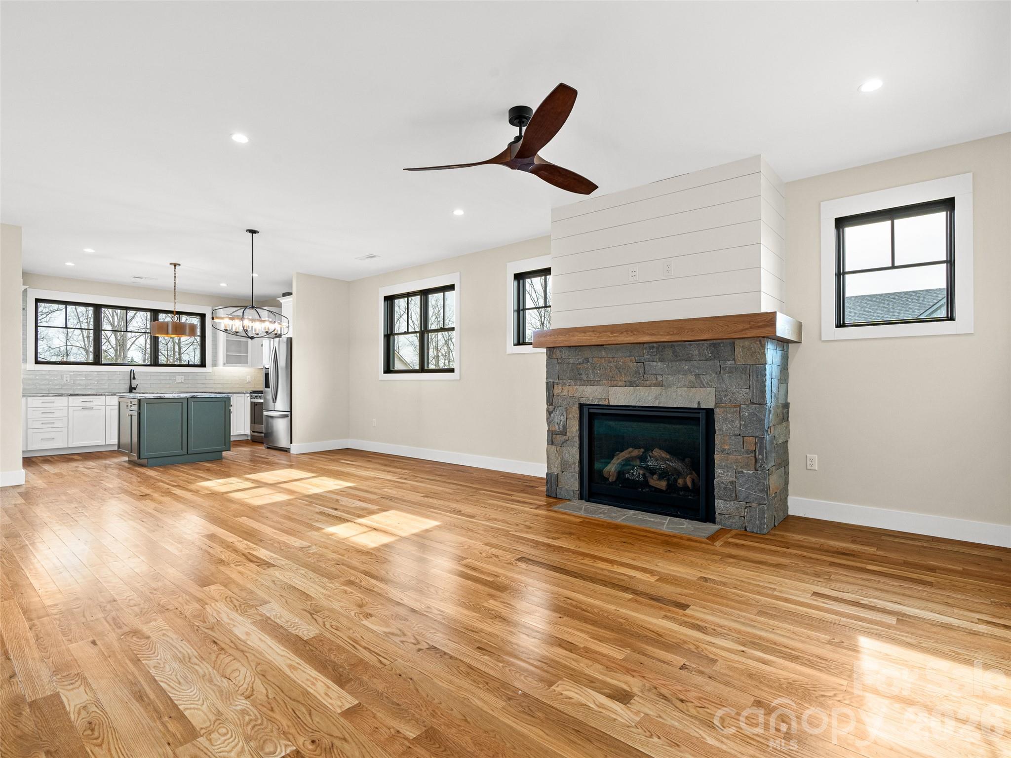 17 Ashe Park Circle — Asheville