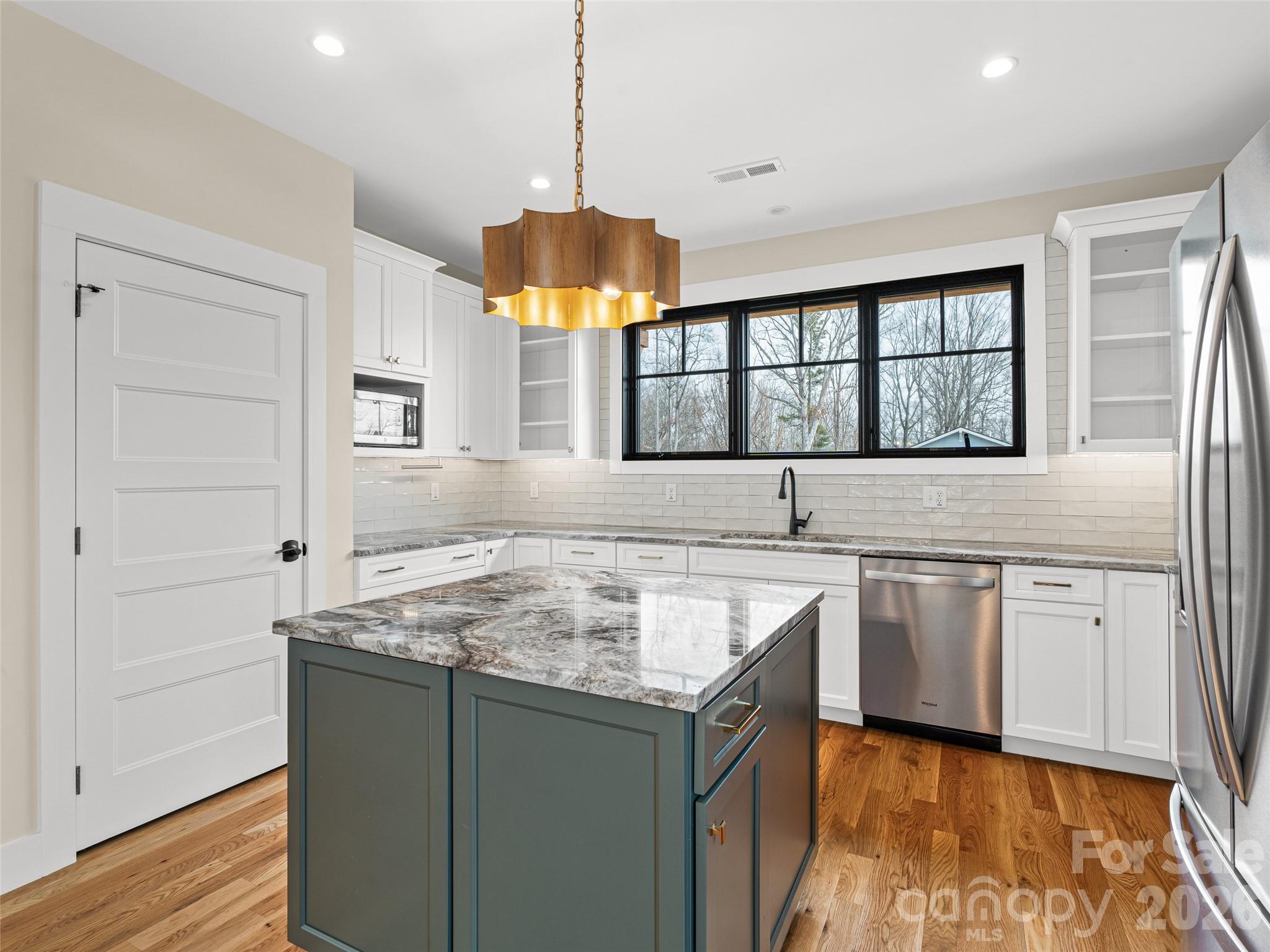 17 Ashe Park Circle — Asheville