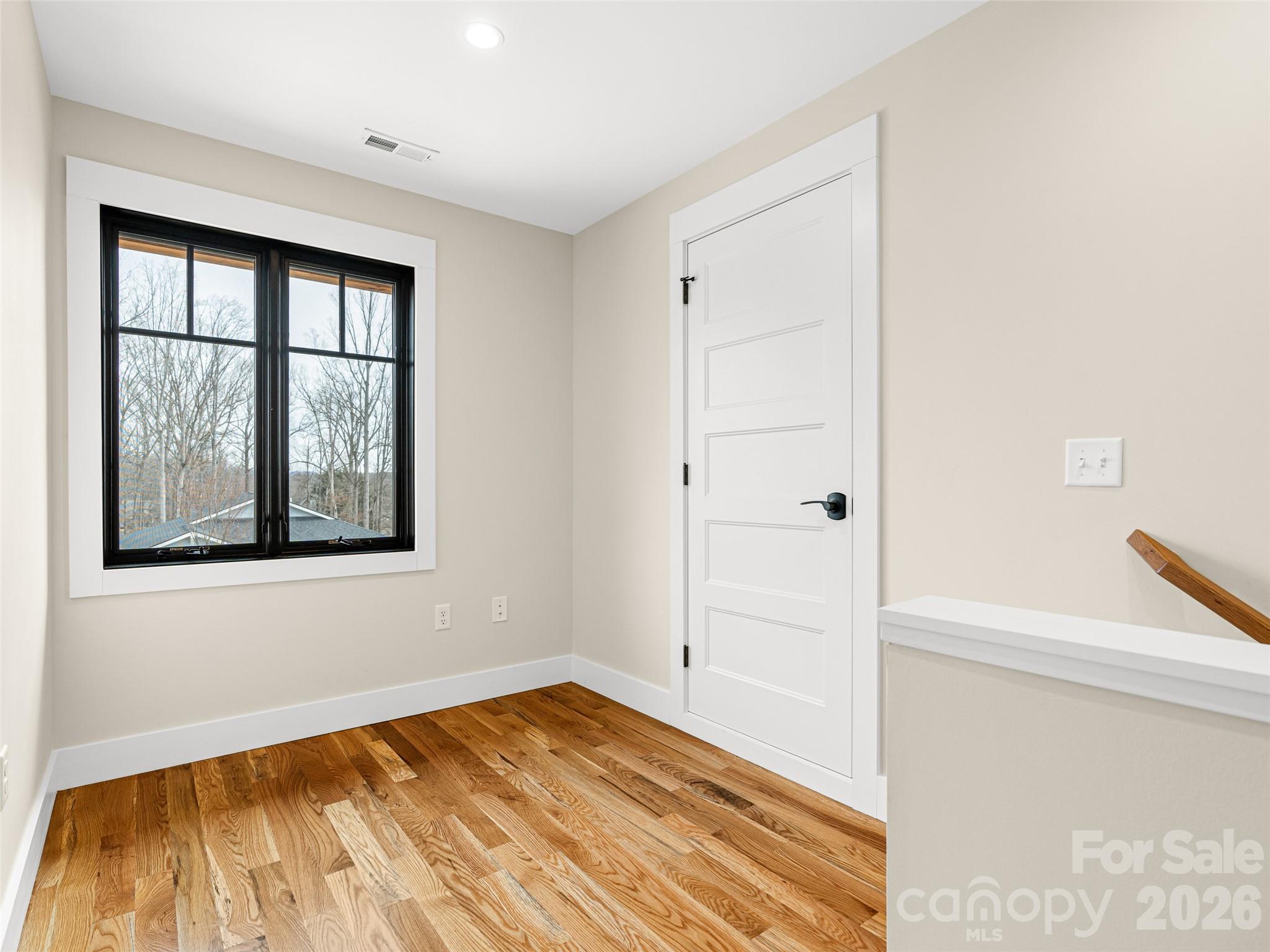 17 Ashe Park Circle — Asheville