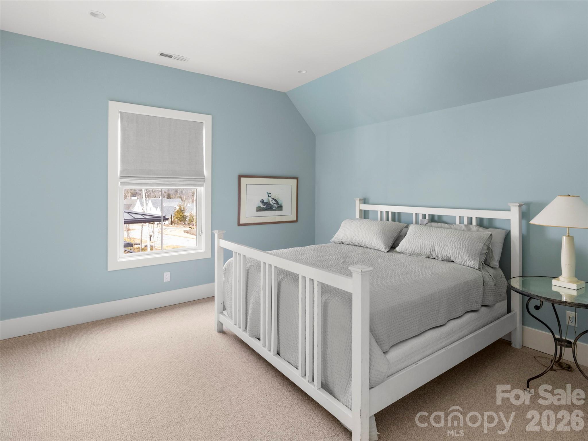 206 Kelmscott Lane — Asheville